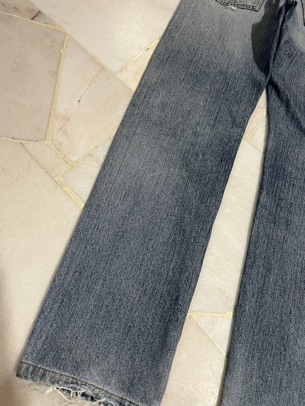 If Six Was Nine × Japanese Brand × Vintage 💥90’s💥Vintage Uniqlo Ripped Distress Jean Japan Size US 30 / EU 46 - 14 Thumbnail