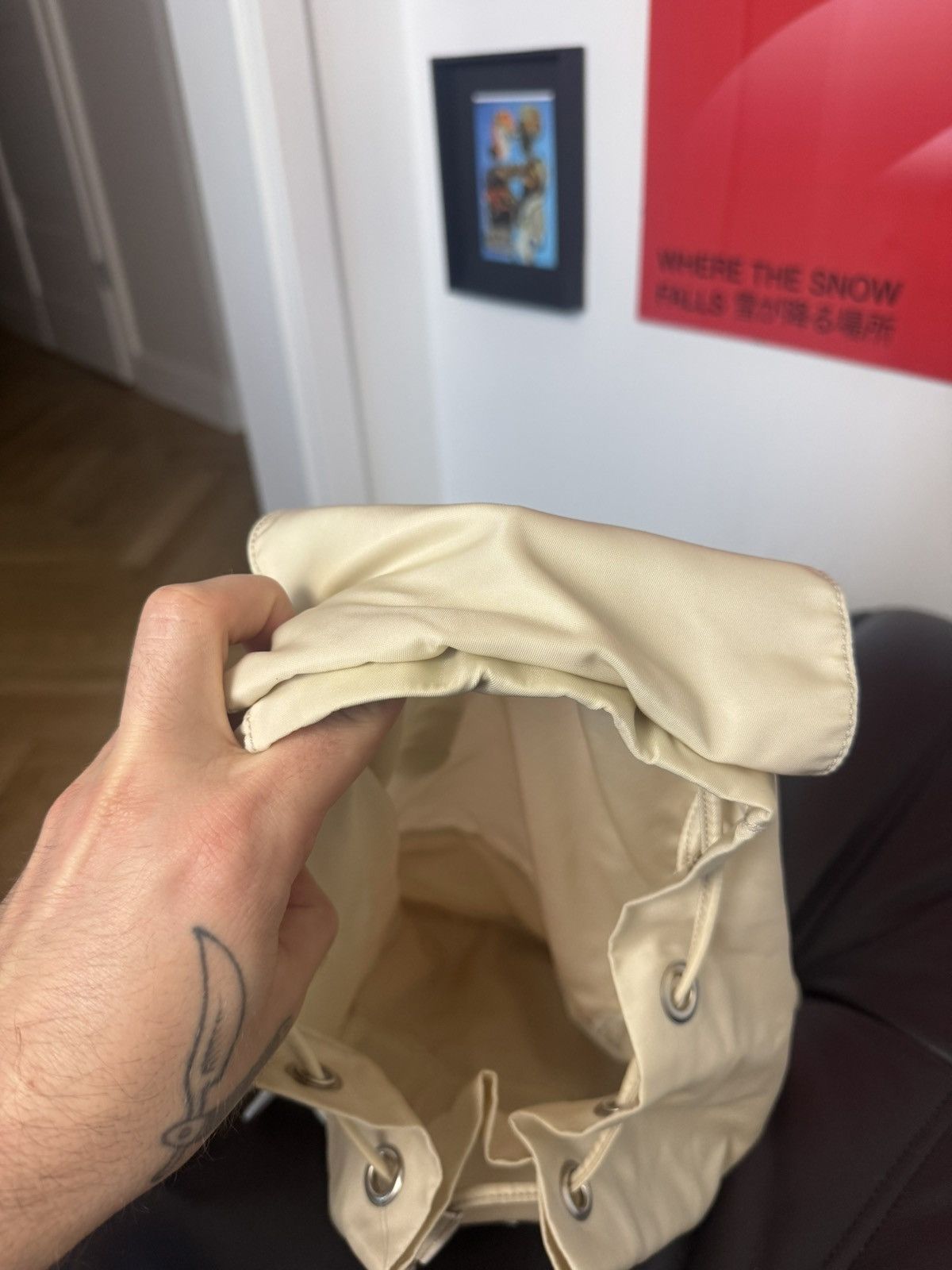 Prada Vintage Prada Beige Medium Nylon Backpack Designer High End Size ONE SIZE - 13 Thumbnail