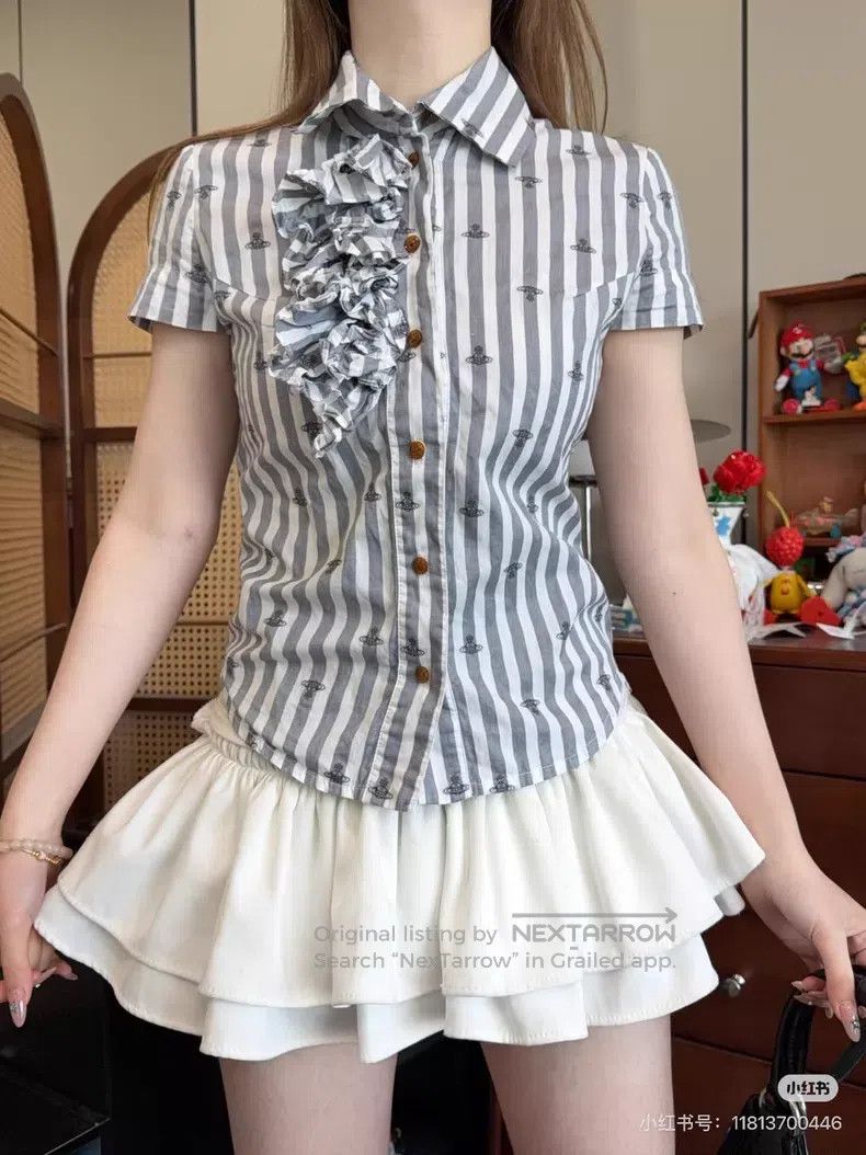 Vivienne Westwood Vivienne Westwood Ruffle Short Sleeve Size M / US 6-8 / IT 42-44 - 1 Thumbnail