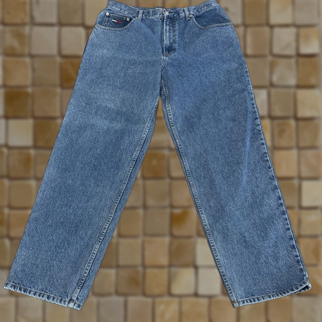 Tommy Hilfiger VINTAGE Tommy Hilfiger Jeans Men 36x32 Relaxed Straight Leg Blue Cotton Flag 2000s Size US 36 / EU 52 - 1 Thumbnail