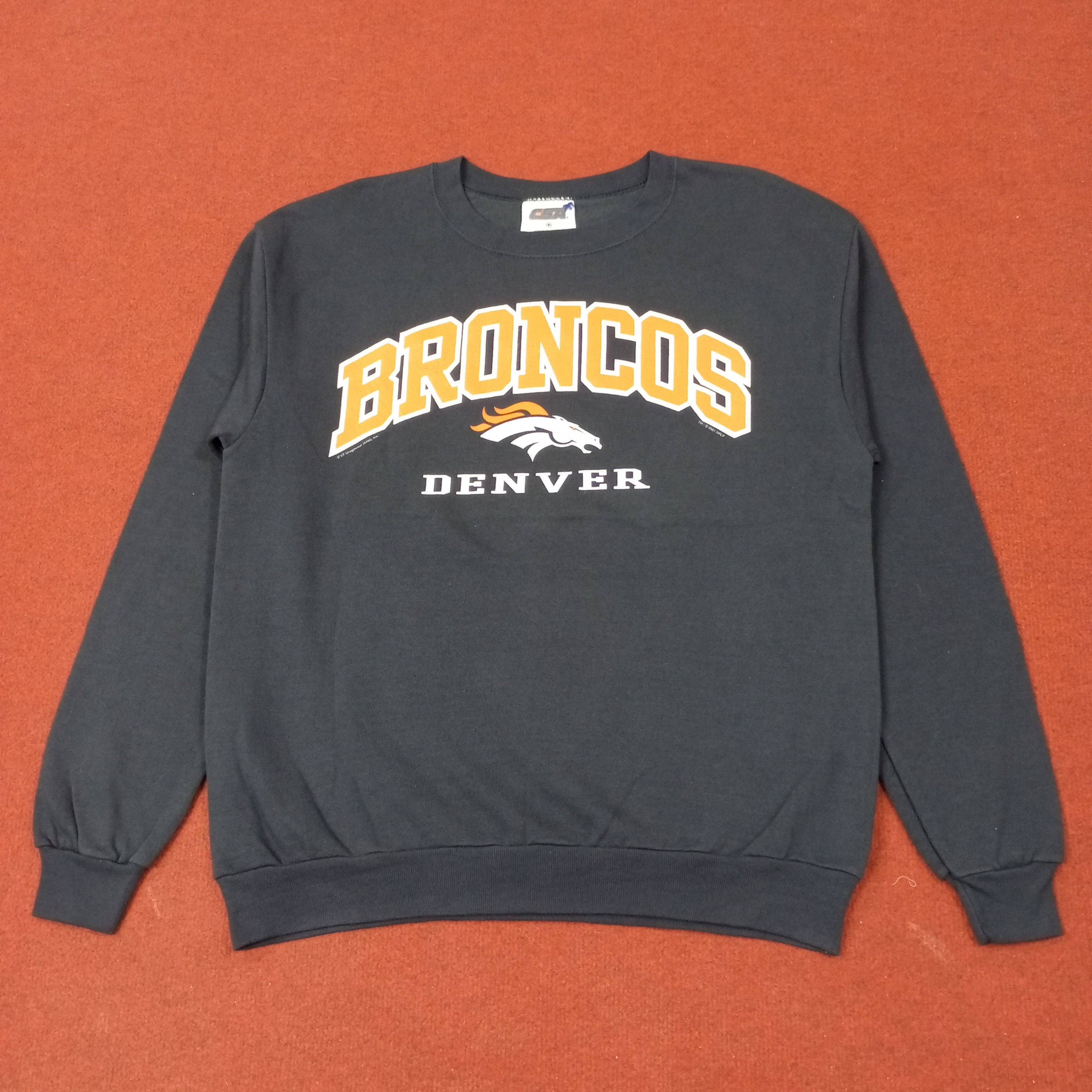 NFL Broncos Denver NFL Football Team Sweatshirt c253n8 Size US L / EU 52-54 / 3 - 1 Thumbnail