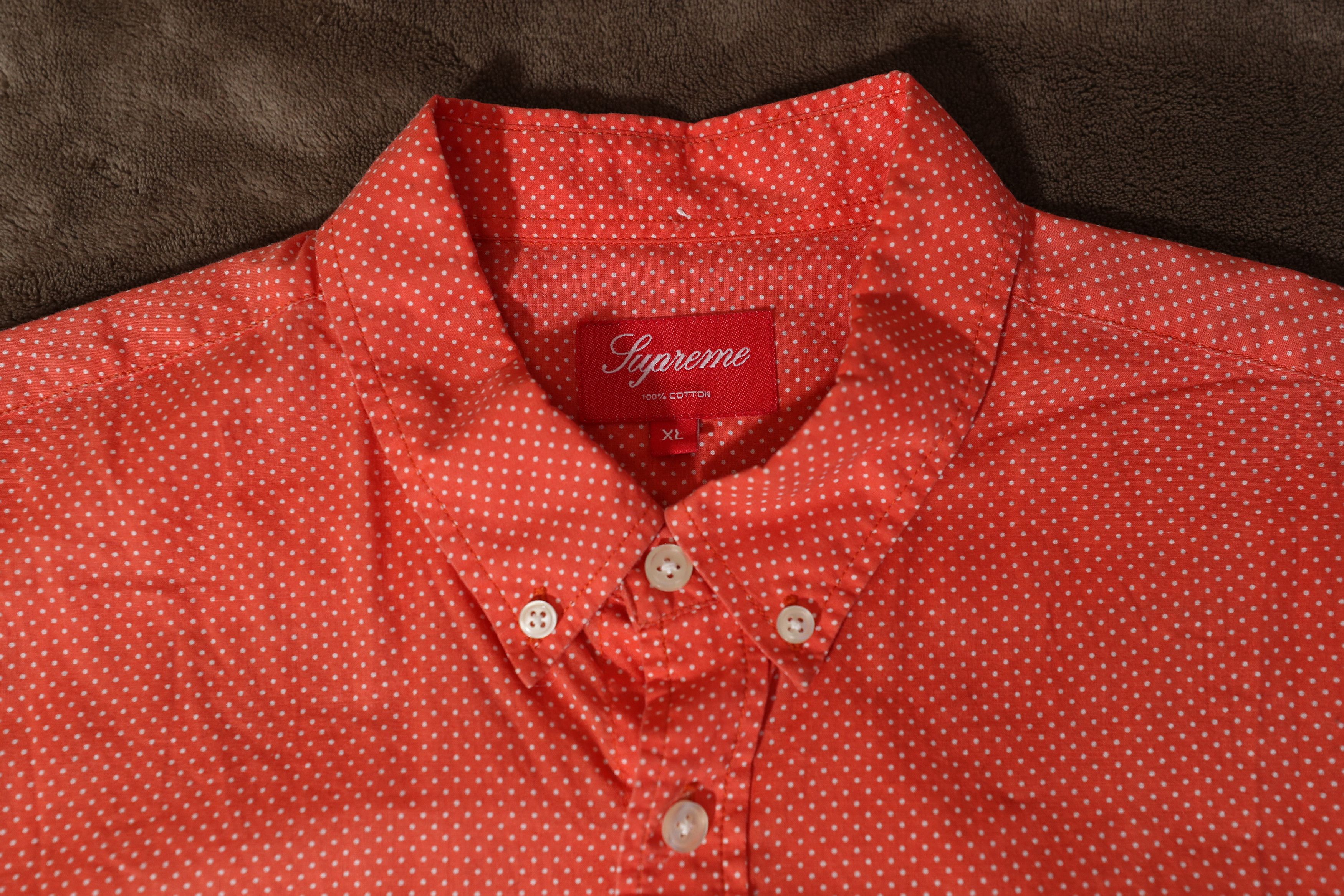 Supreme Supreme Salmon Polkadot Short Sleeve Buttondown (XL) Size US XL / EU 56 / 4 - 6 Thumbnail