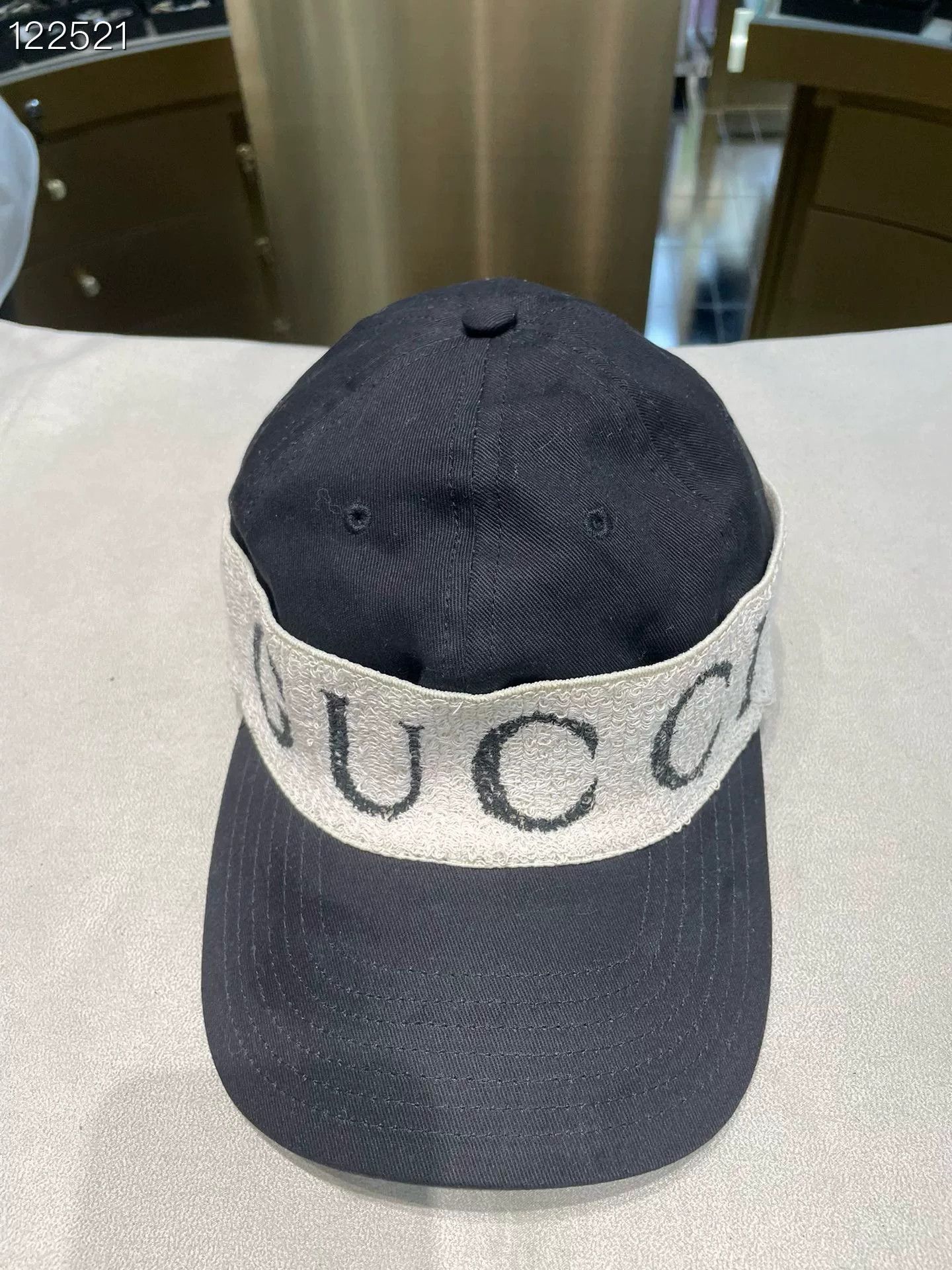Gucci Gucci Runway Black Baseball Cap L Size ONE SIZE - 1 Thumbnail
