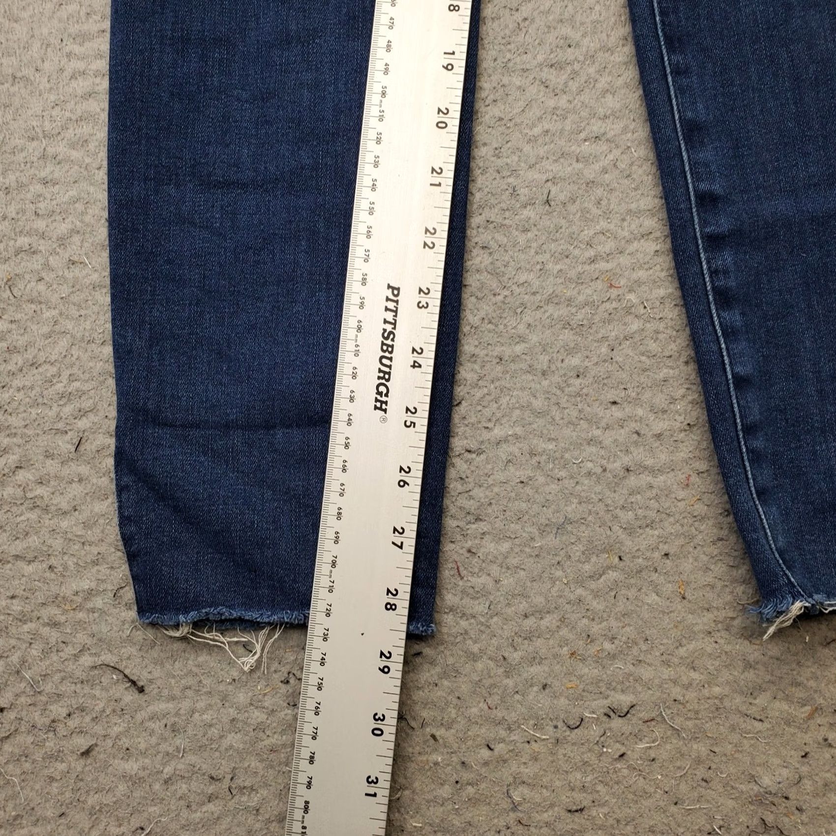 NYDJ NYDJ Ami Skinny Jeans Womens 4 Blue Denim Stretch Faded Boho Raw Hem Whiskered Jeans Women 4 Blue Denim Skinny NYDJ Ami WW Menz Size 27" / US 4 / IT 40 - 4 Thumbnail
