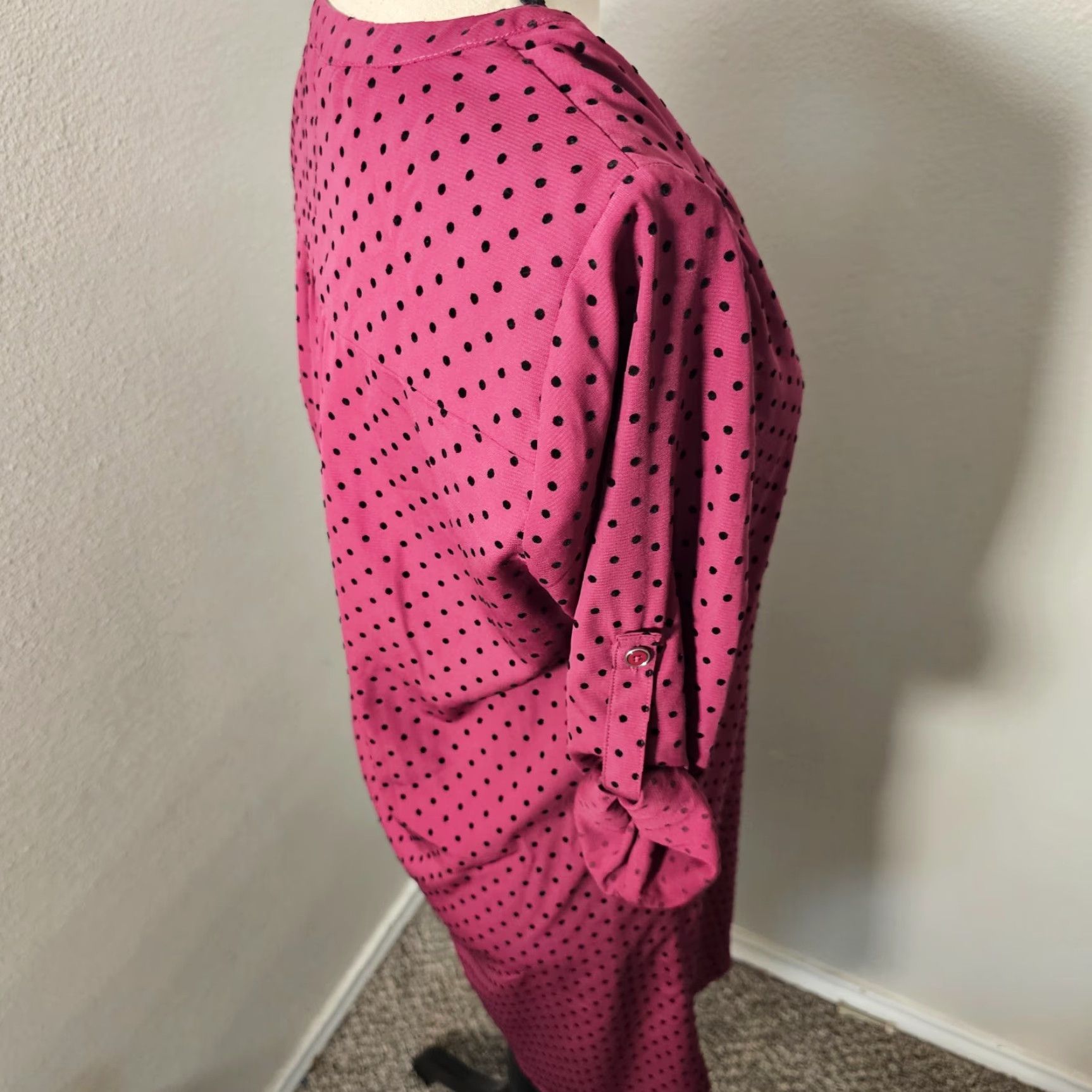 Vintage 41 Hawthorn Women Burgundy Polka Dot Above Knee Button Up Dress XS - 3/4 Sleeve, V-Neck, Belted, Short Dress, Regular, Fall Spring Summer, Women Size XS / US 0-2 / IT 36-38 - 4 Thumbnail