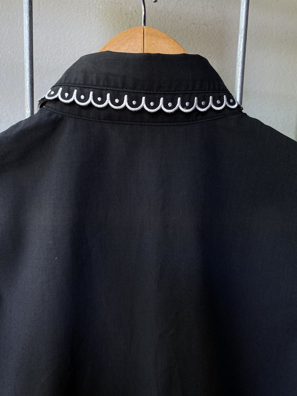 Other Rodeo Crowns black shirt Size ONE SIZE - 16 Thumbnail