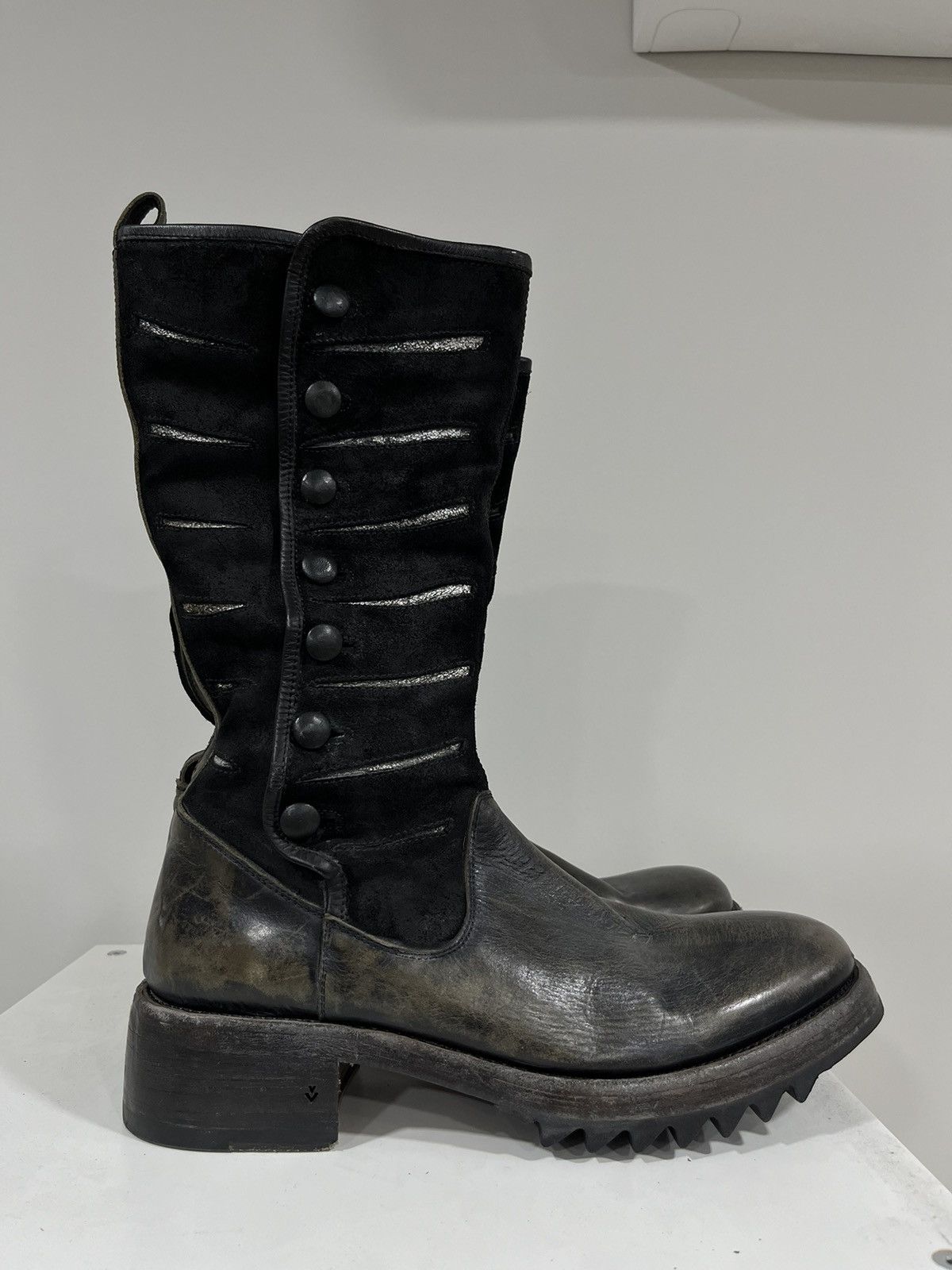 John Varvatos Thayer Tall Button Boot. Size 8.5 EU 41.5 Size US 8.5 / EU 41-42 - 16 Thumbnail