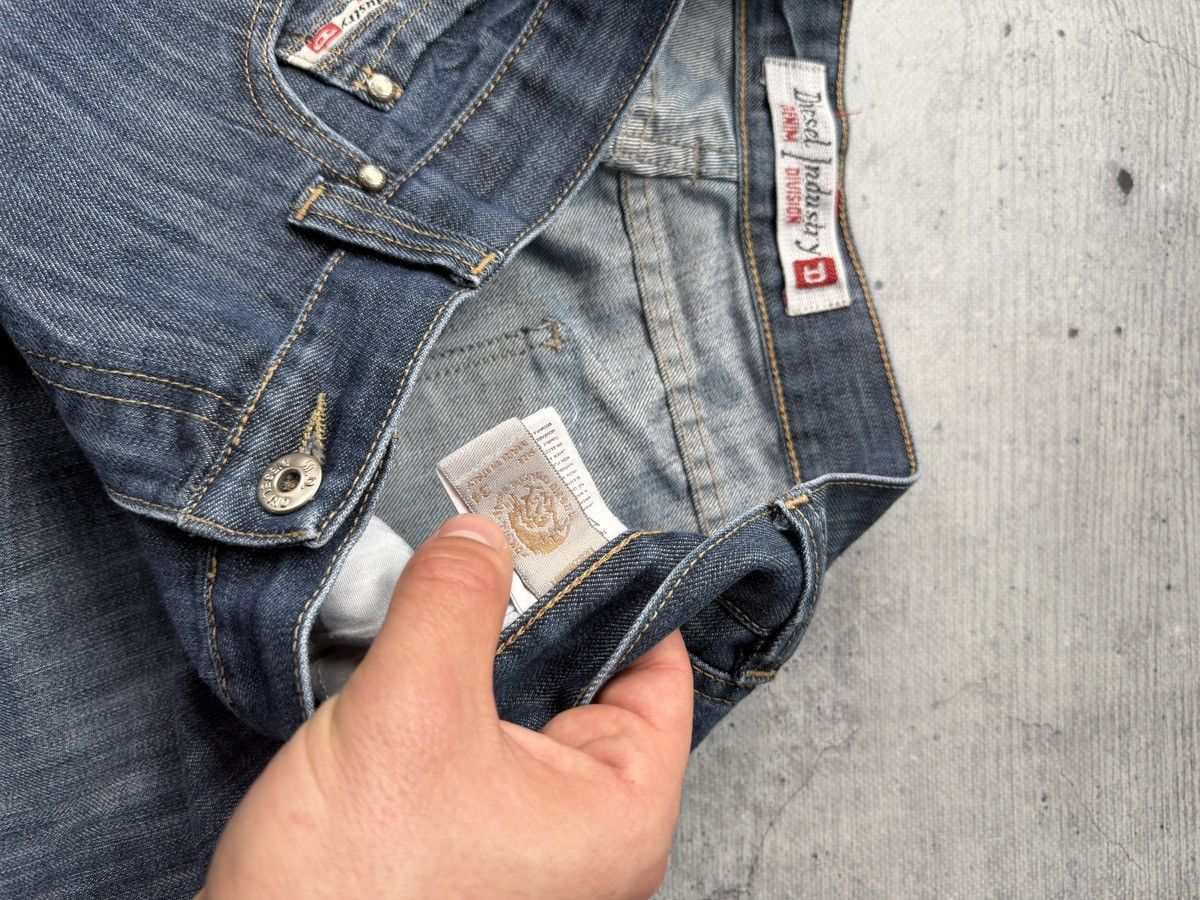 Diesel Vintage 90’s Diesel Jeans Avantgarde Pocket Designer Japanes Size US 34 / EU 50 - 8 Thumbnail