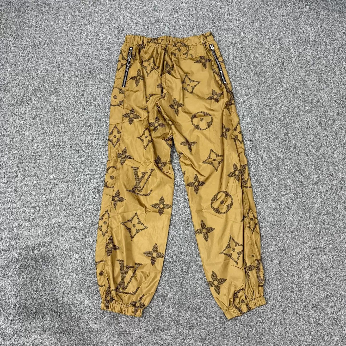 Louis Vuitton LV Monogram all over print track pants 36 99 New Size 26" / US 2 / IT 38 - 2 Thumbnail
