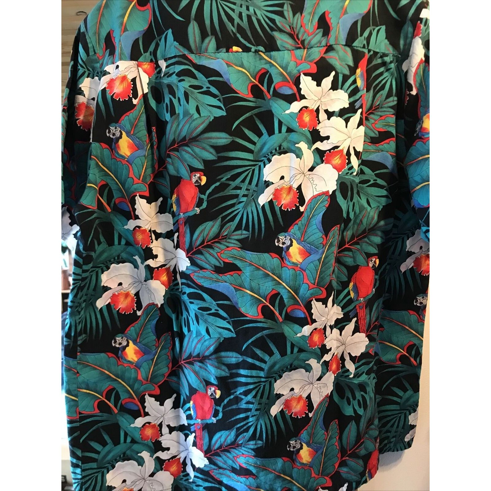 Other Malihini VTG Mens L Parrot Black Green Floral Hawaiian Shirt Size US L / EU 52-54 / 3 - 12 Thumbnail