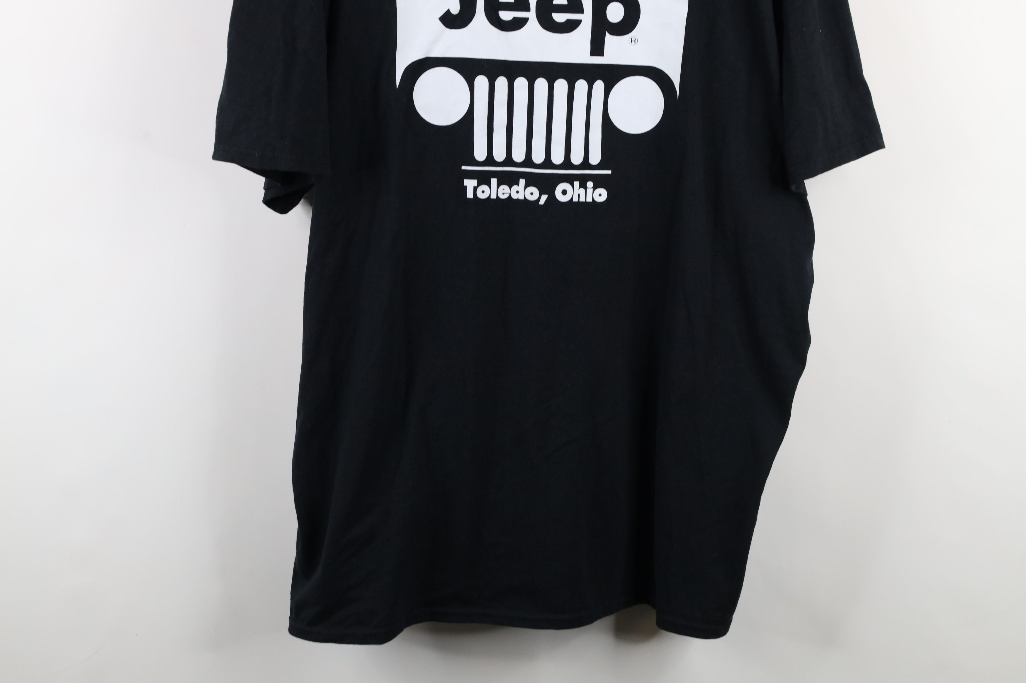 Vintage Vintage 90s Spell Out Jeep Motors Toledo Ohio T-Shirt Black Size US XXL / EU 58 / 5 - 3 Thumbnail