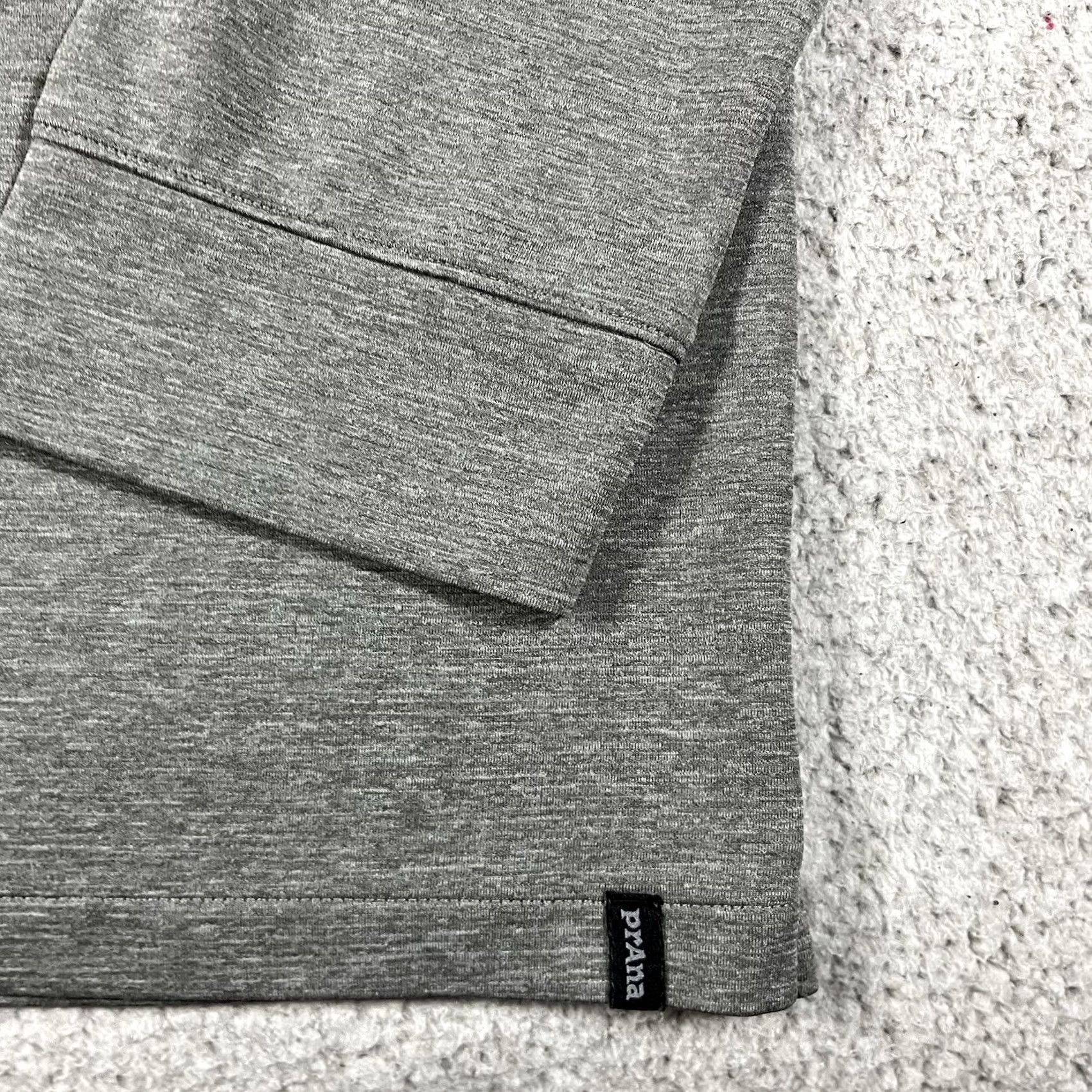 Prana Prana Shirt Mens XL Gray Long Sleeve Henley Thermal Slim Outdoor Hiking Casual Size US XL / EU 56 / 4 - 4 Thumbnail