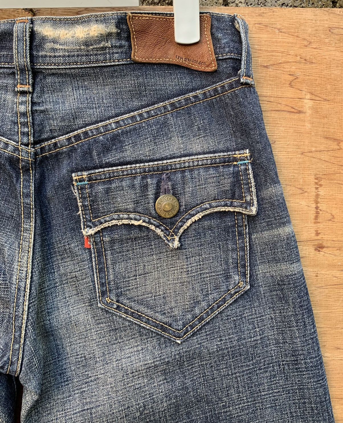 Levi's 🔥🔥 Levis Selvedge Blue Line Curve Bootcut Denim Jeans Size US 28 / EU 44 - 14 Thumbnail