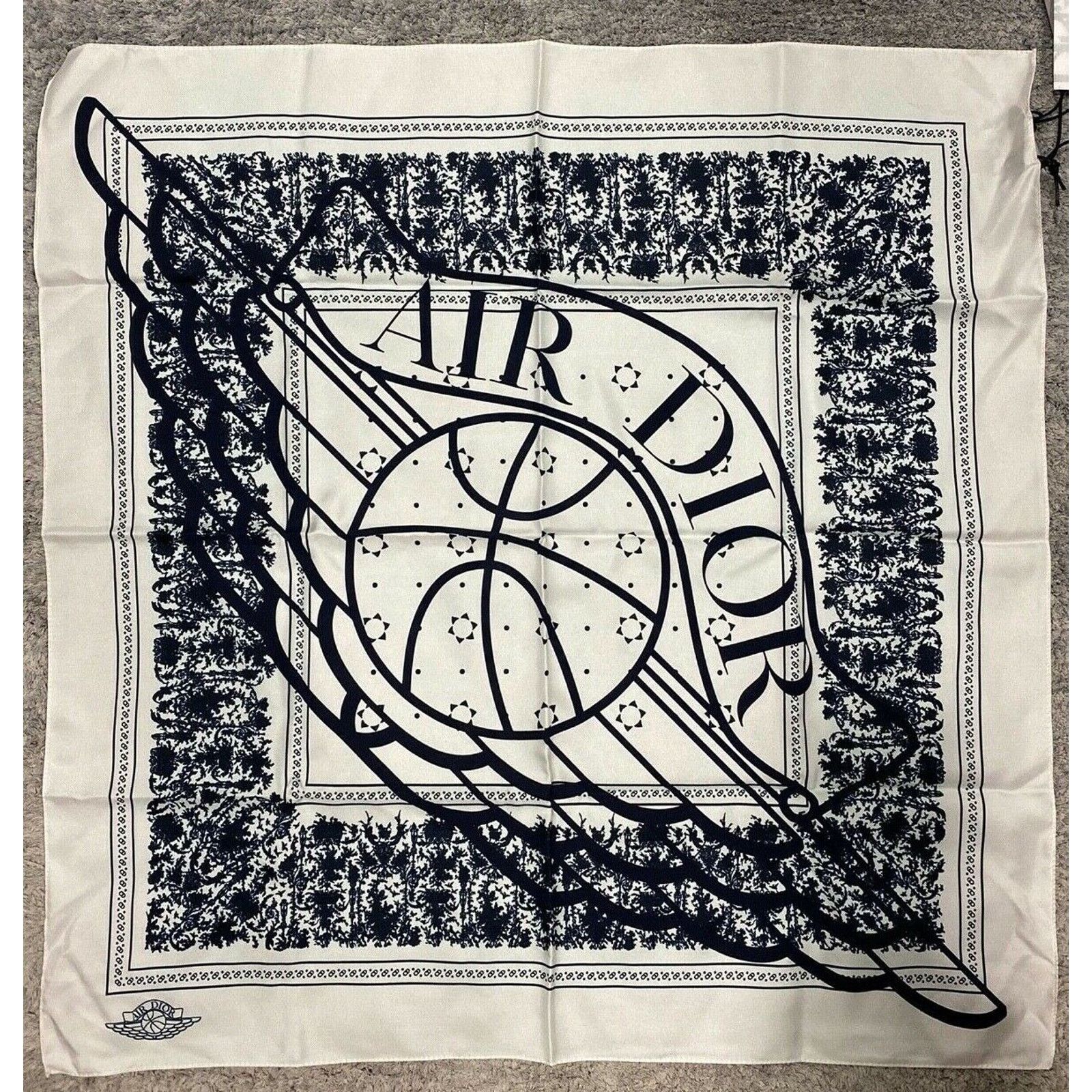 Dior Air Dior Jordaan Wing Basketball Silk Scarf Wrap 22 x 23 Size ONE SIZE - 2 Thumbnail
