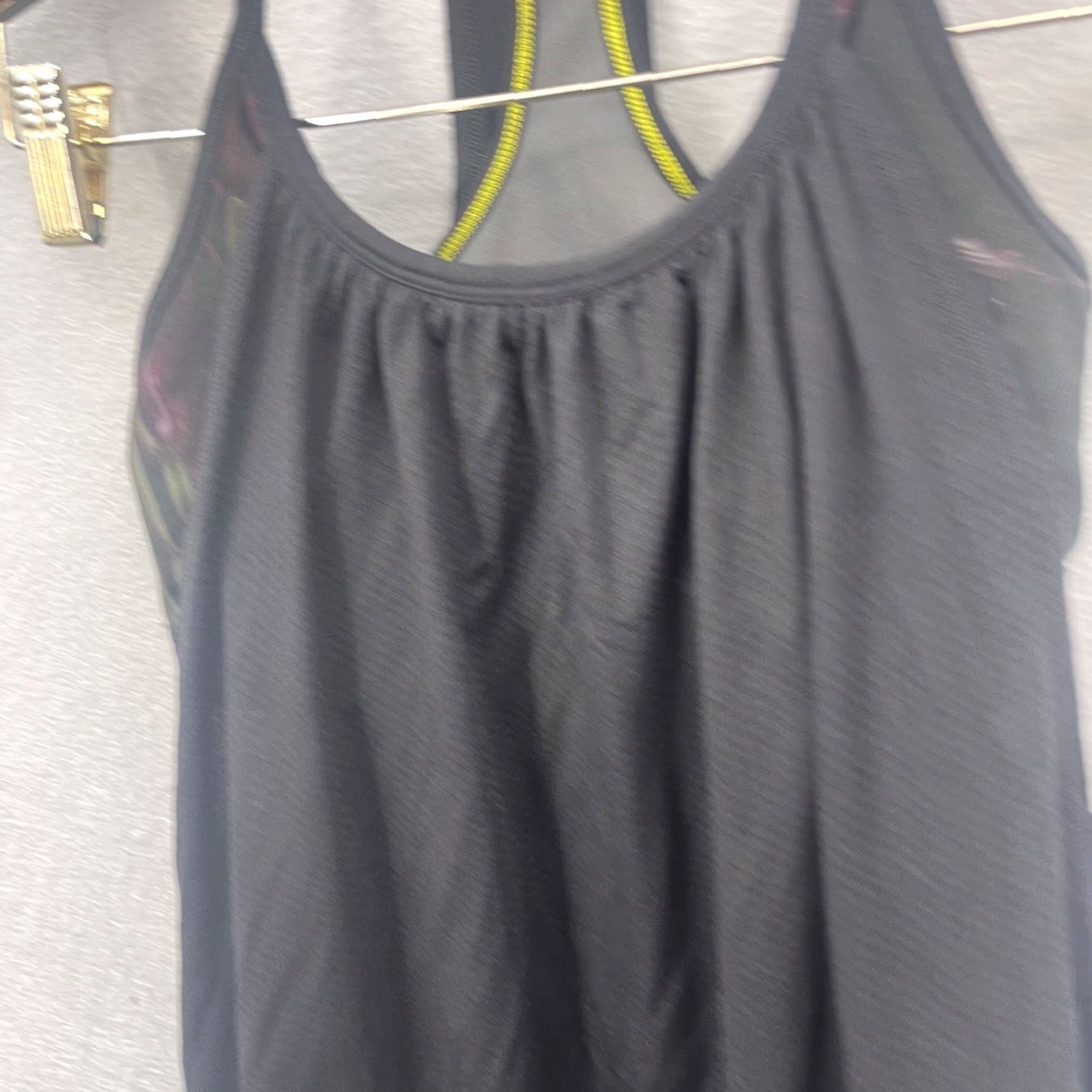 Lululemon Lululemon Double Dutch Tank Top Womens S Racerback Studio Running Yoga Black Built-In Bra Size S / US 4 / IT 40 - 5 Thumbnail