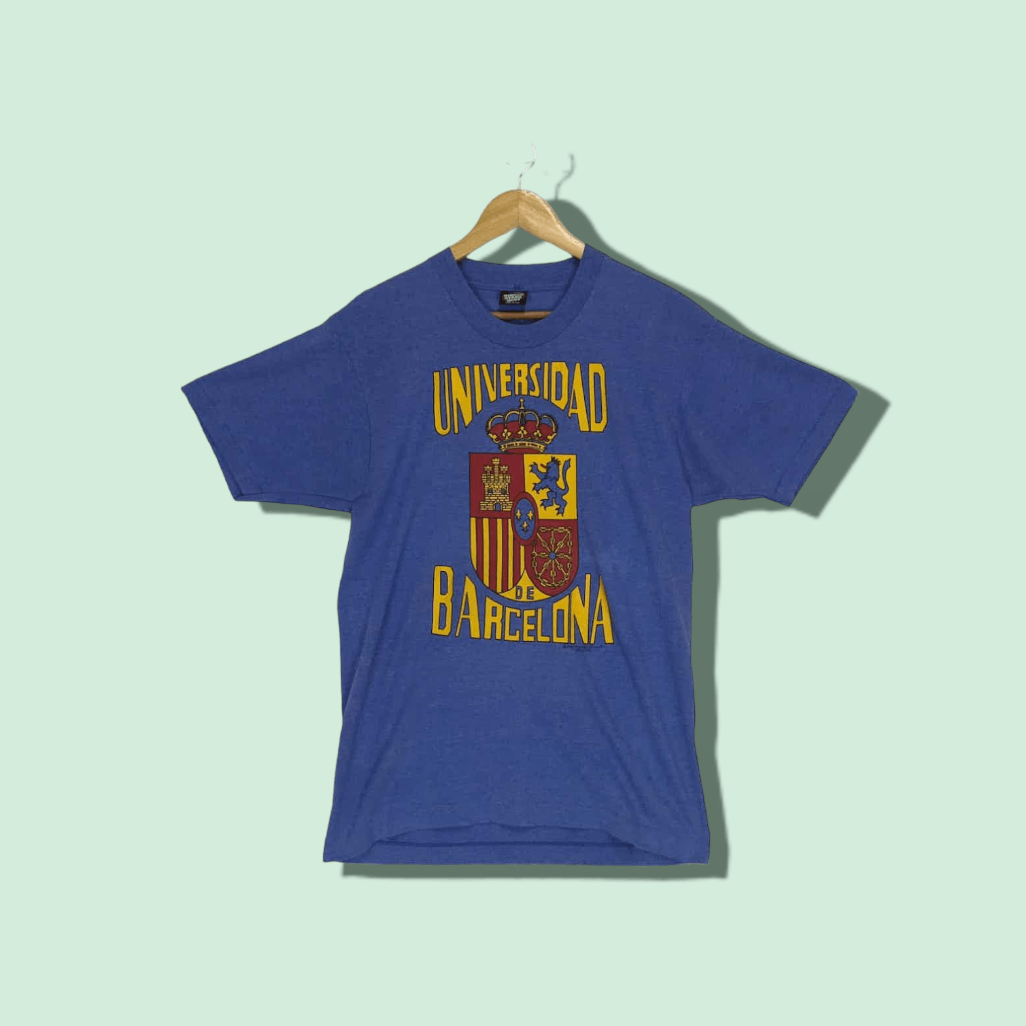 Custo Barcelona Vintage 80's UNIVERSIDAD BARCELONA University T-Shirt Size US L / EU 52-54 / 3 - 1 Thumbnail