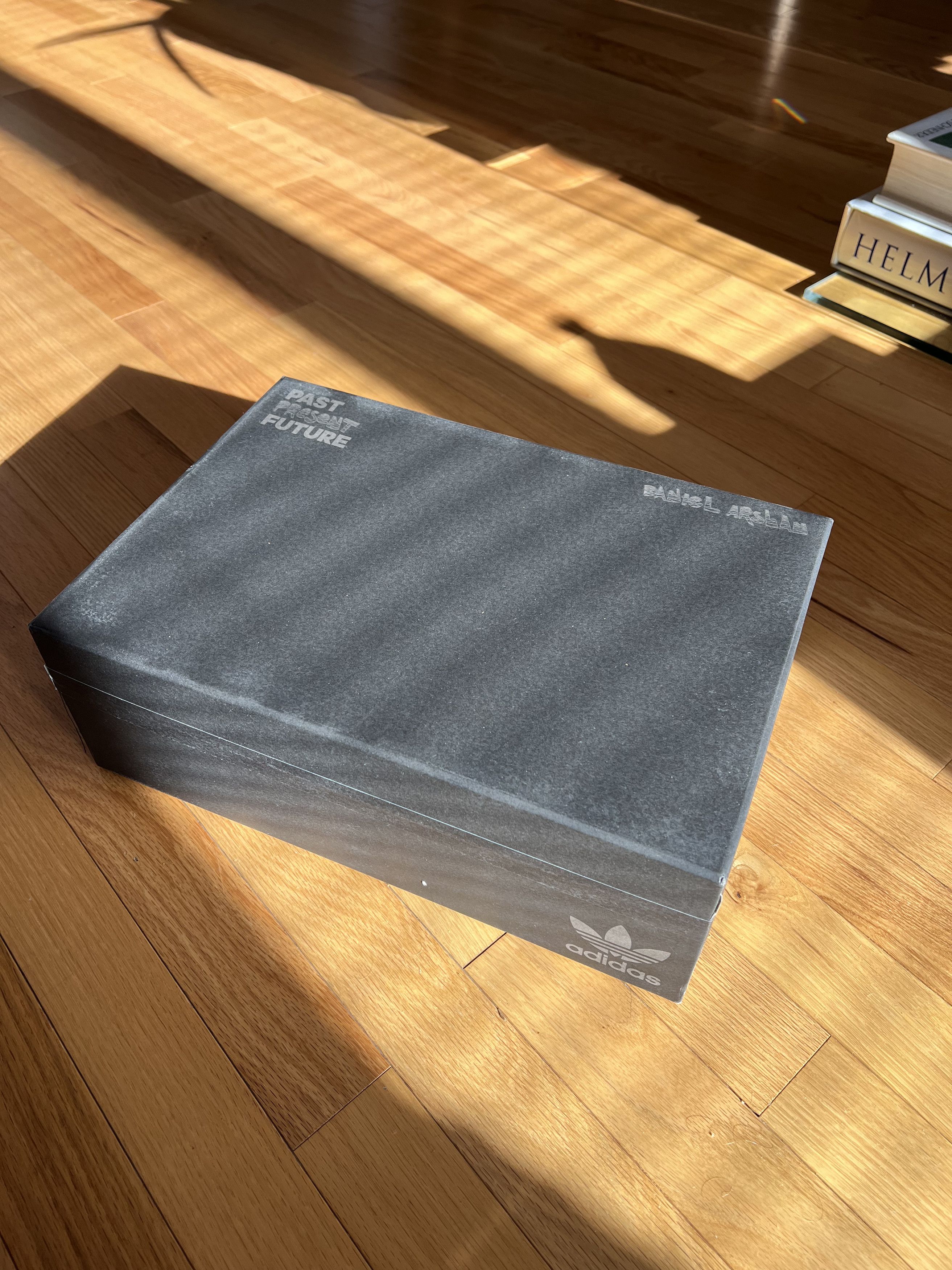 Adidas × Daniel Arsham Still Sealed Daniel Arsham Present Sneaker Size US 11 / EU 44 - 3 Thumbnail