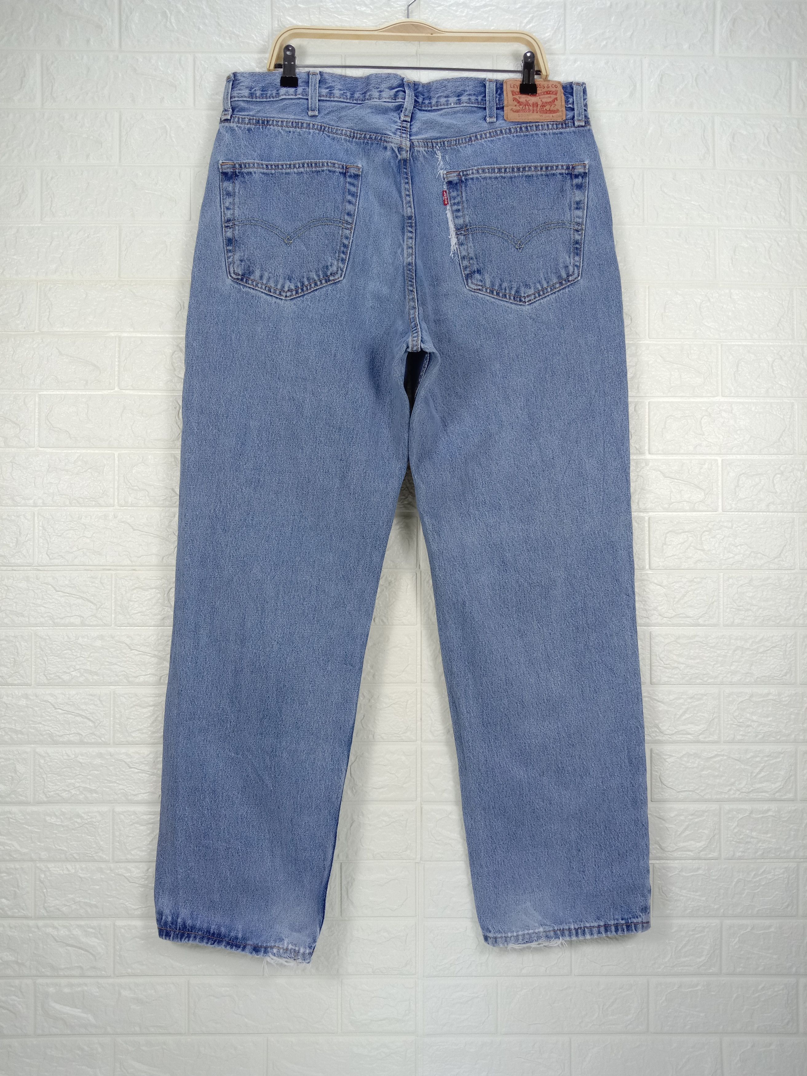 Levi's Vintage Levi's 550 Jeans Relaxed Fit Distressed Denim Size US 37 - 5 Thumbnail