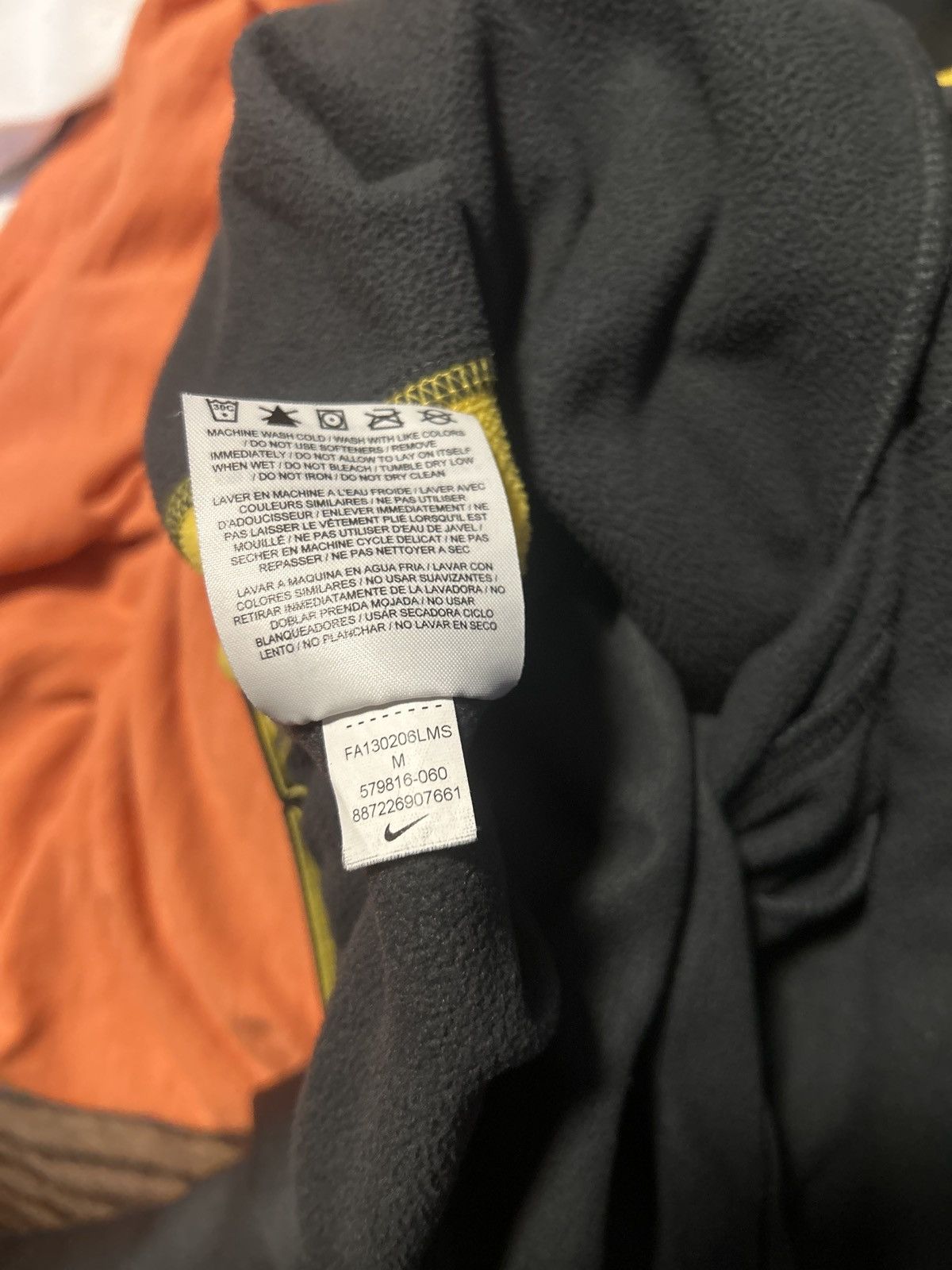 Nike Nike Live Strong (rare find) Size US 34 / EU 50 - 9 Thumbnail