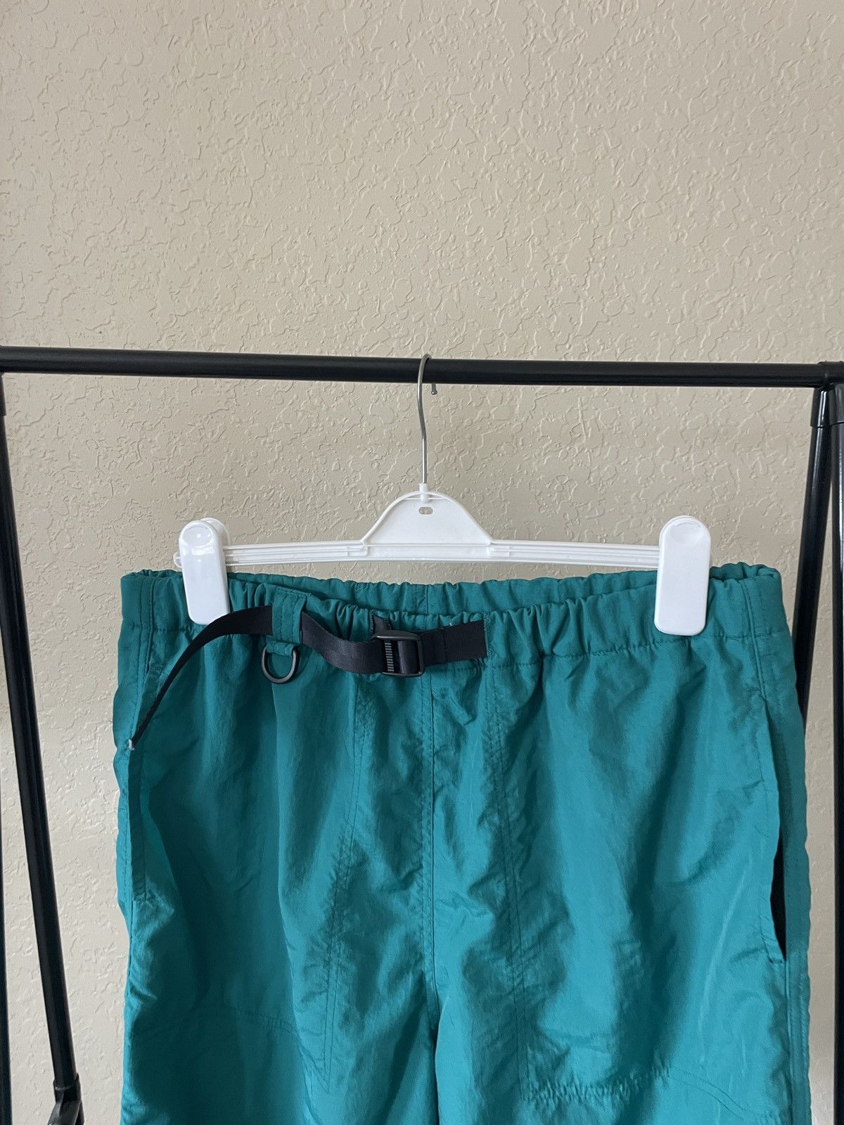 Raised By Wolves Mesh lined Hiking shorts Size US 34 / EU 50 - 2 Thumbnail
