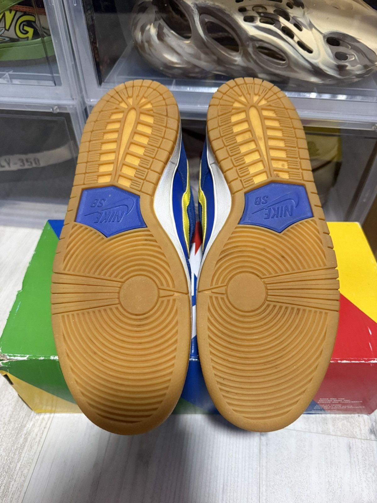 Nike SB Nike SB Dunk Low Pro Boca Jr 2017 Size US 11.5 / EU 44-45 - 7 Thumbnail