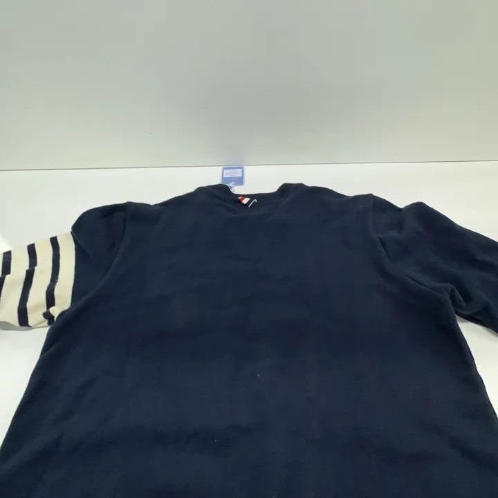 Thom Browne Thom Browne Classic Navy Crew Neck Sweatshirt -2507 Size US M / EU 48-50 / 2 - 5 Thumbnail