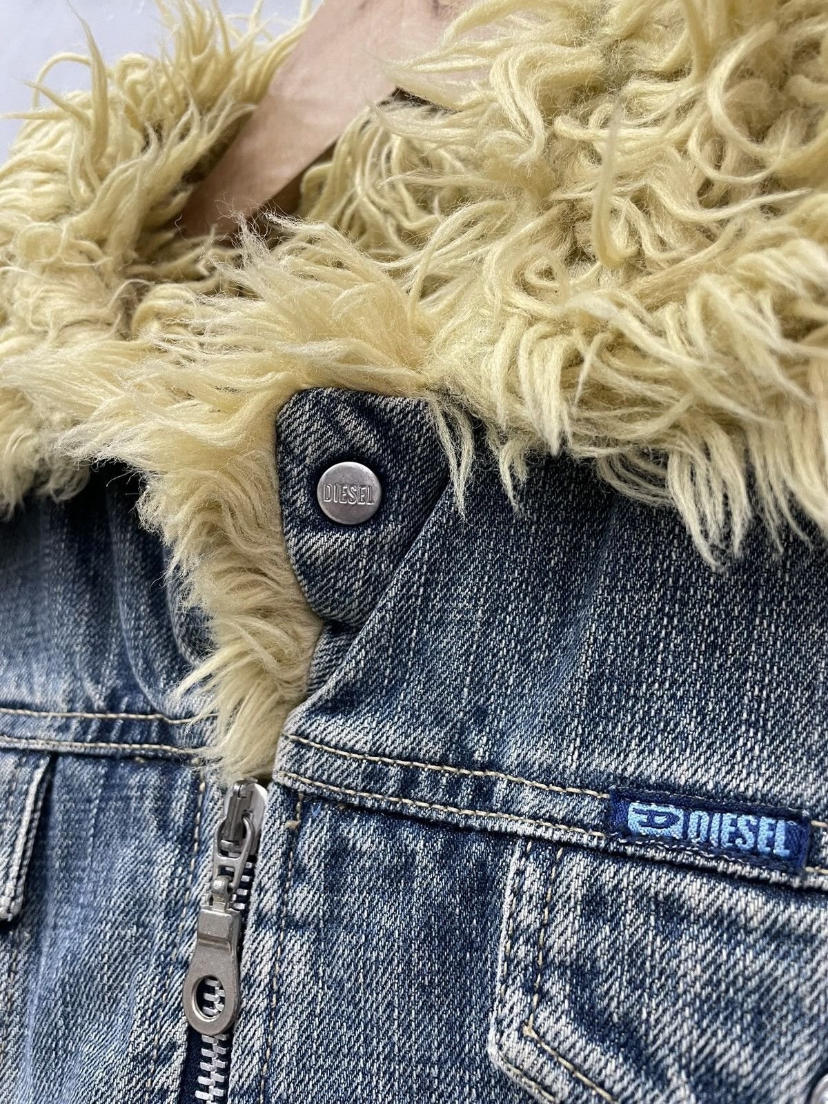 Diesel Diesel Faux Fur Denim Jacket Y2K hysteric glamour Style Size S / US 4 / IT 40 - 7 Thumbnail