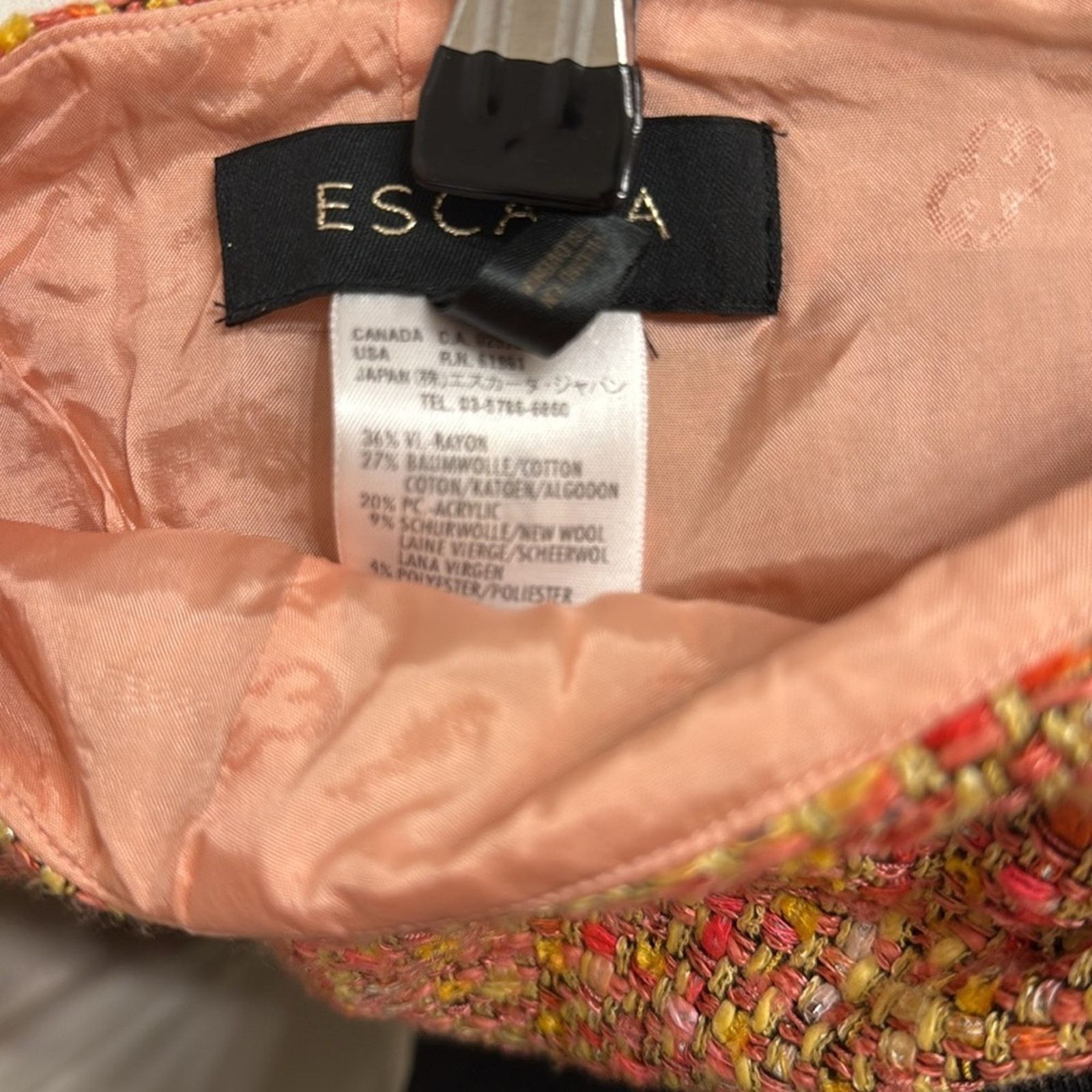 Escada Escada Vibrant Tweed pink and yellow Pencil Skirt sz small Size 27" / US 4 / IT 40 - 8 Thumbnail