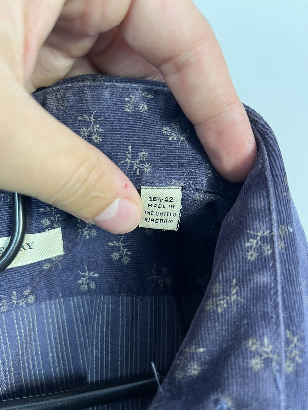 Burberry Burberry London Floral Cotton Long Sleeve Shirt Made in UK Size US L / EU 52-54 / 3 - 9 Thumbnail