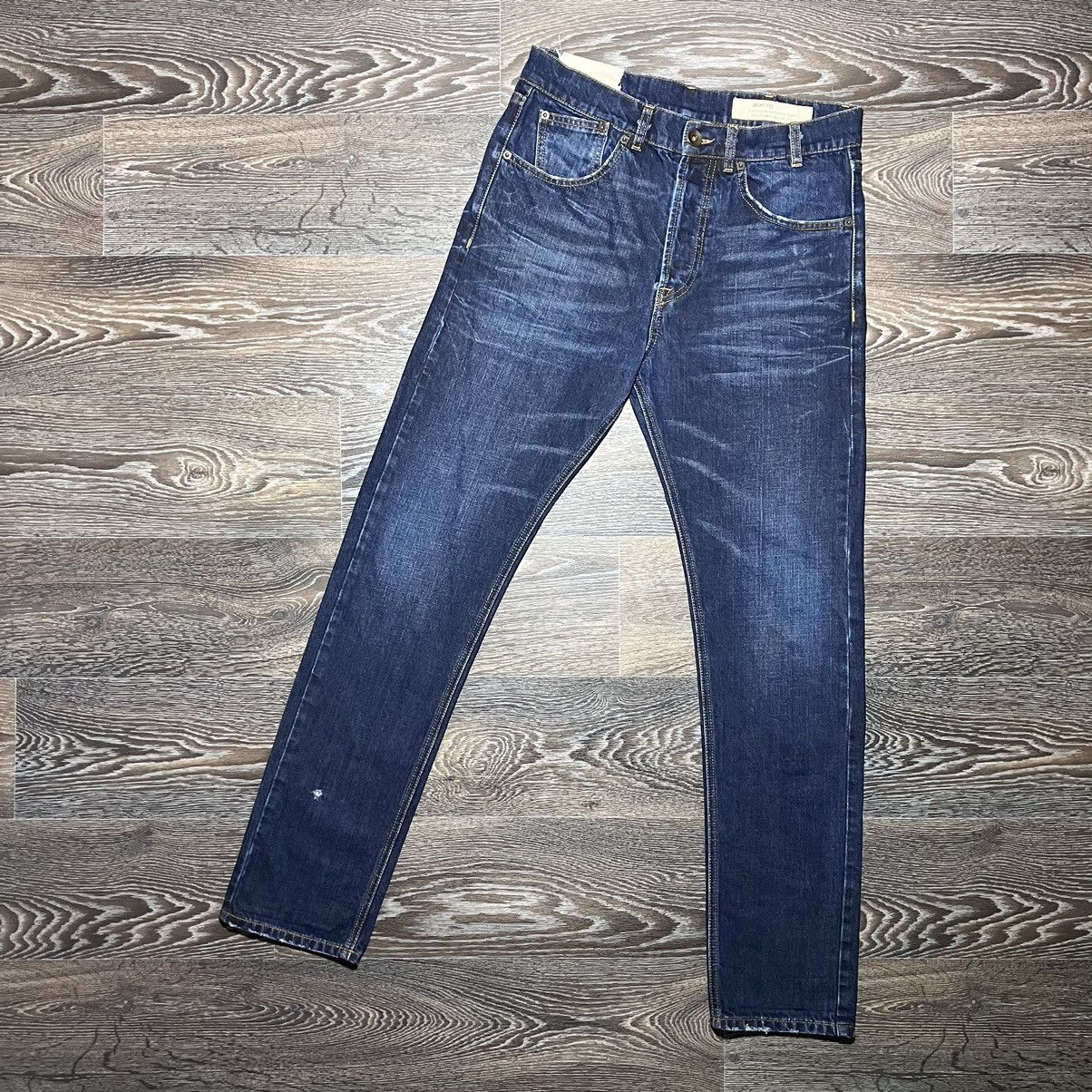 November NOVEMBER Tomorrow Distressed Denim Washed Dark Blue Jeans Size US 31 - 2 Thumbnail