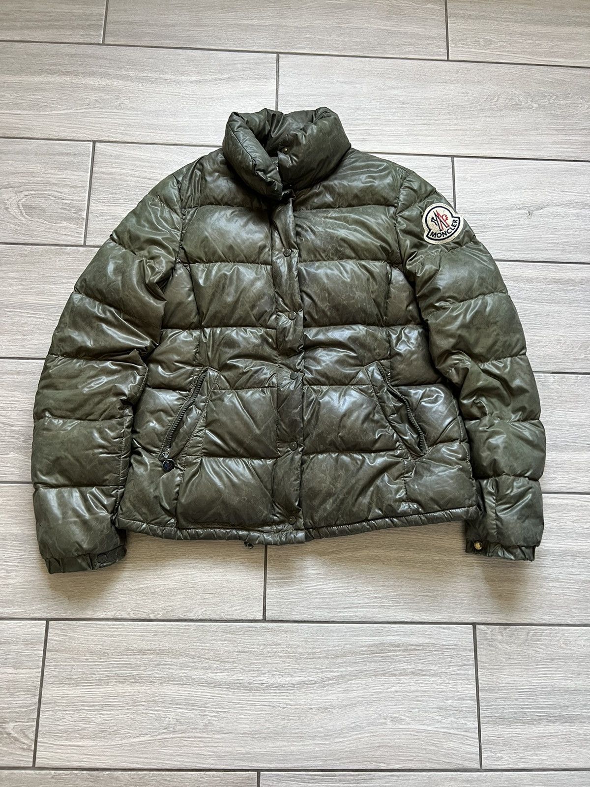 Moncler Moncler Pepper Grenoble Womens Puffer Jacket Green Size L / US 10 / IT 46 - 2 Thumbnail