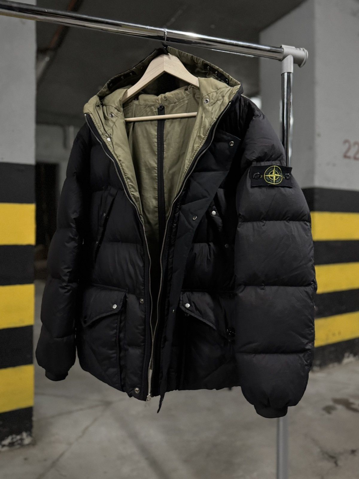 Vintage Stone Island Down Jacket Reversible A/W 2010 Size US L / EU 52-54 / 3 - 1 Thumbnail