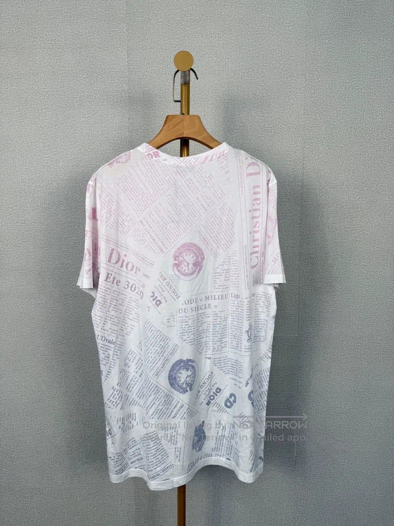 Dior Dior Short-sleeved T-shirt with newspaper print Size US M / EU 48-50 / 2 - 2 Thumbnail