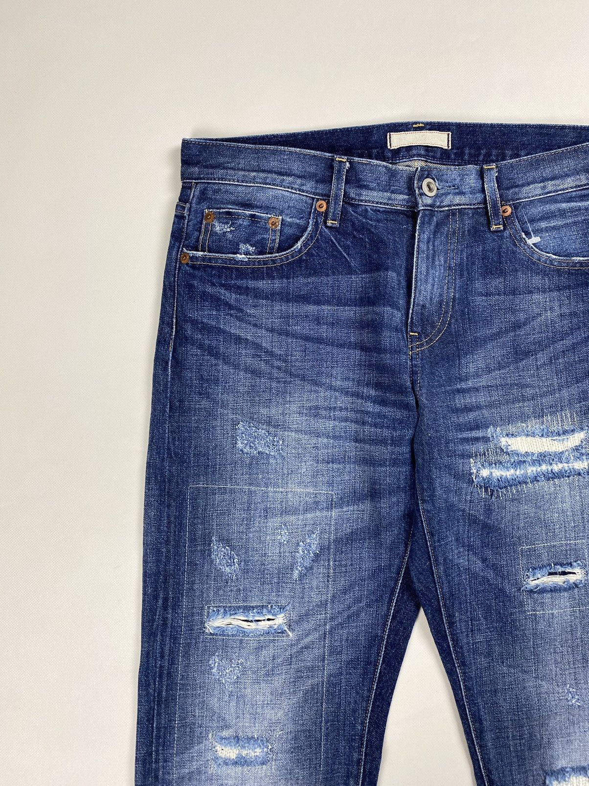 Uniqlo Uniqlo Japanese Selvedge denim men’s boyfriend tapered jeans Size US 27 - 6 Thumbnail