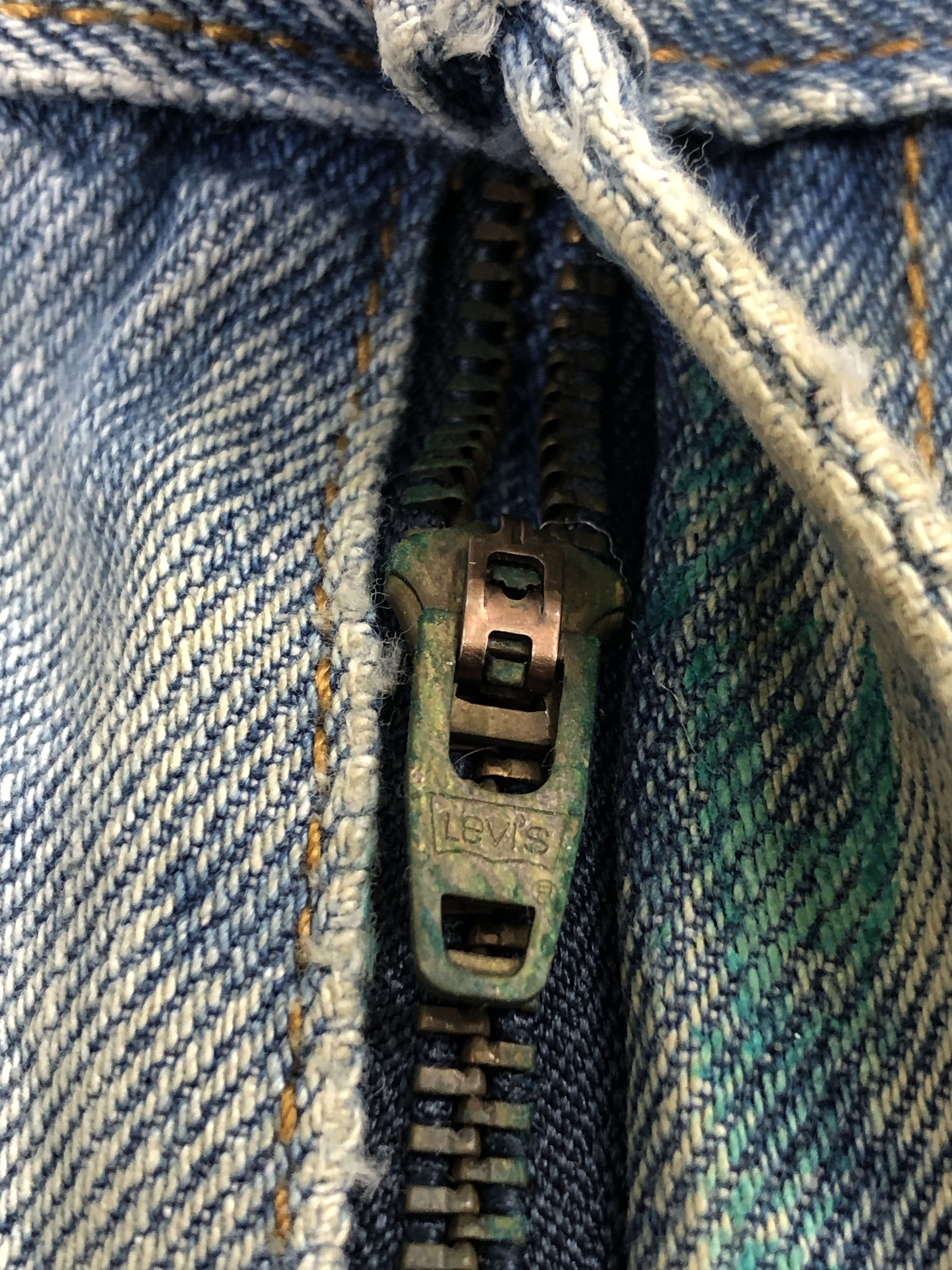 Levi's Vintage Levis 505 Light Wash Jeans DP2446 Size US 41 - 11 Thumbnail