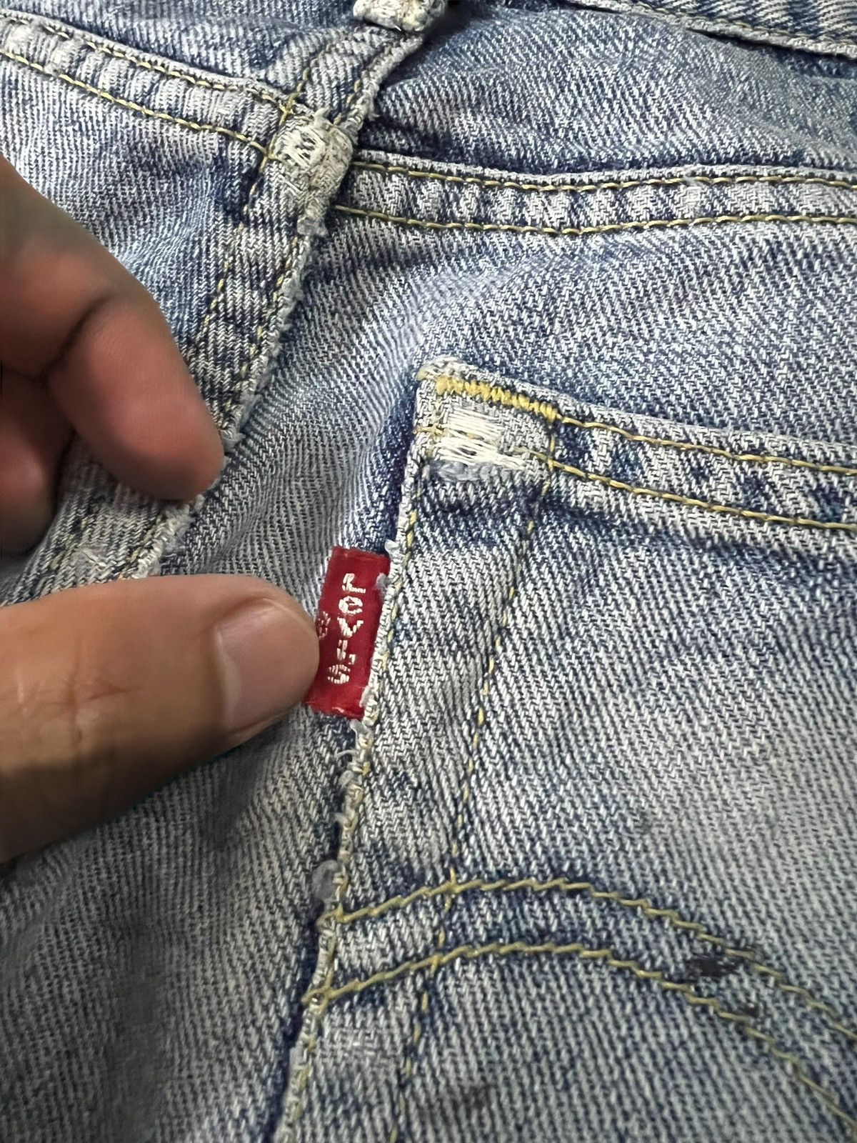 Levi's Vintage Levi’s 533 Distress Faded Denim Jean Size US 31 - 15 Thumbnail