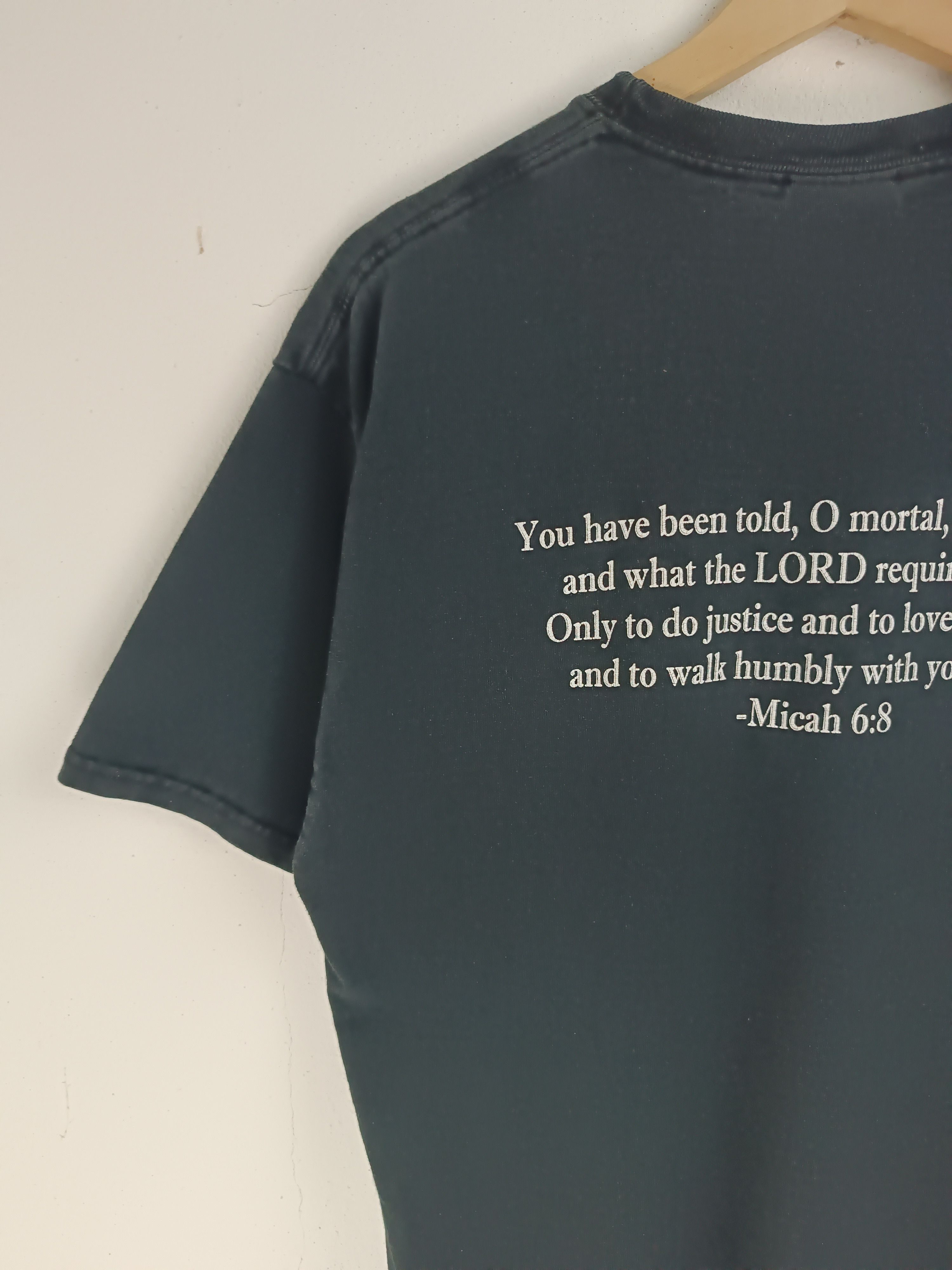 Vintage VINTAGE 2000s JESUS LEAGUE MICAH 6:8 KANYE BIBLE HELLSTAR Ts Size US M / EU 48-50 / 2 - 10 Thumbnail