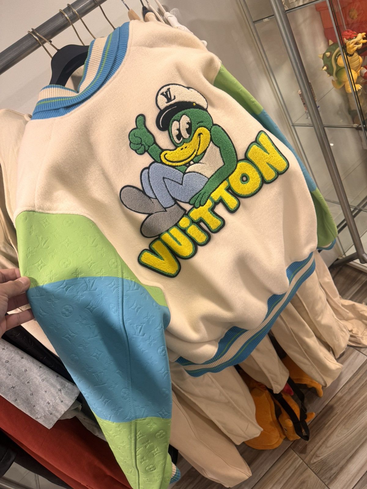 Louis Vuitton louis vuitton varsity jacket Size US L / EU 52-54 / 3 - 6 Thumbnail