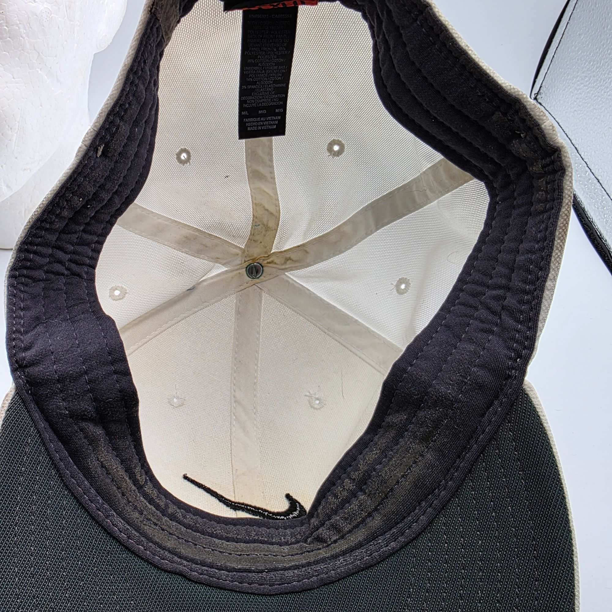Nike Nike True Tour Vapor Hat RZN Swoosh Dri Fit White Flex Golf Size ONE SIZE - 8 Thumbnail
