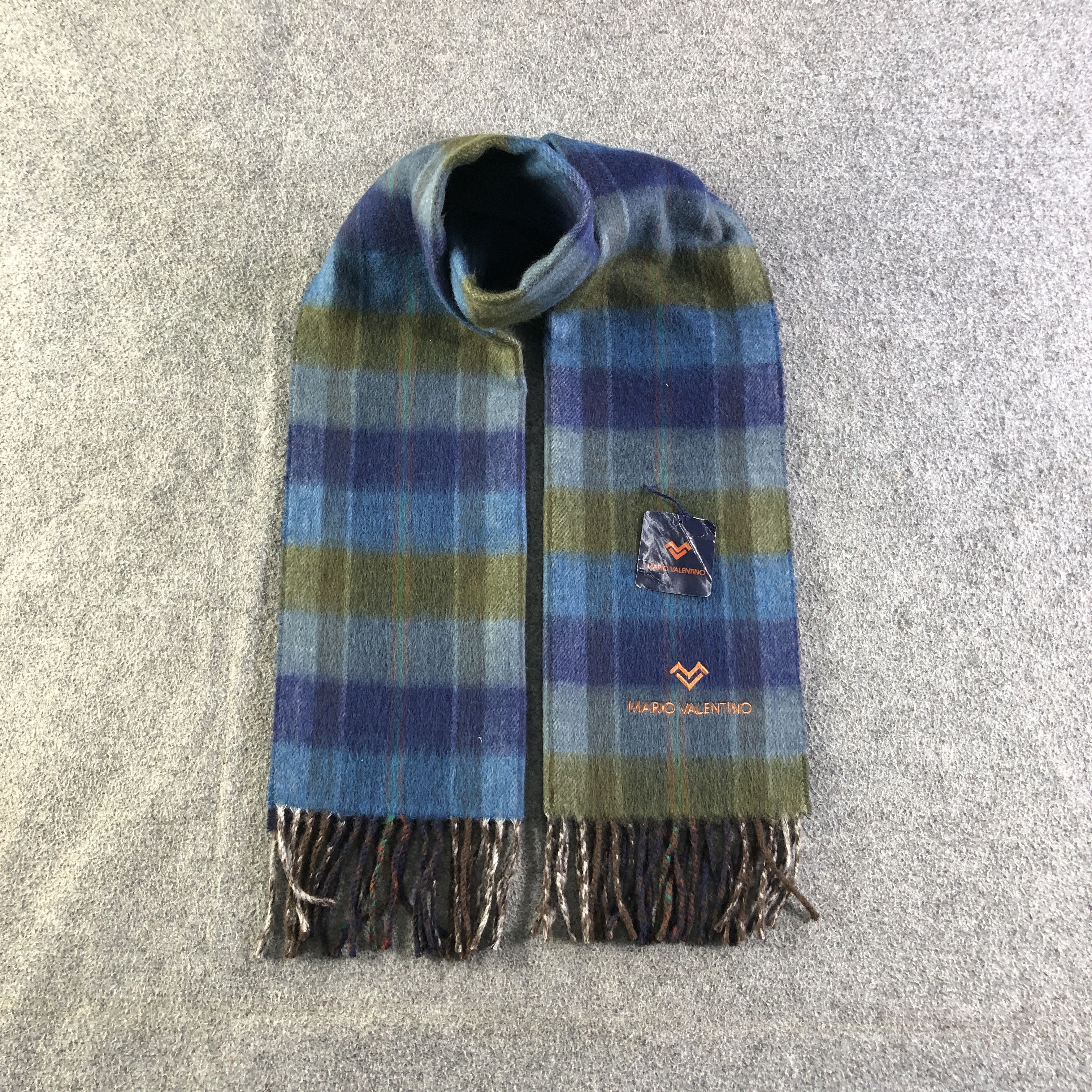 Mario Valentino Mario Valentino Tartan Wool Scarf Muffler Neckwear V2810 Size ONE SIZE - 1 Thumbnail