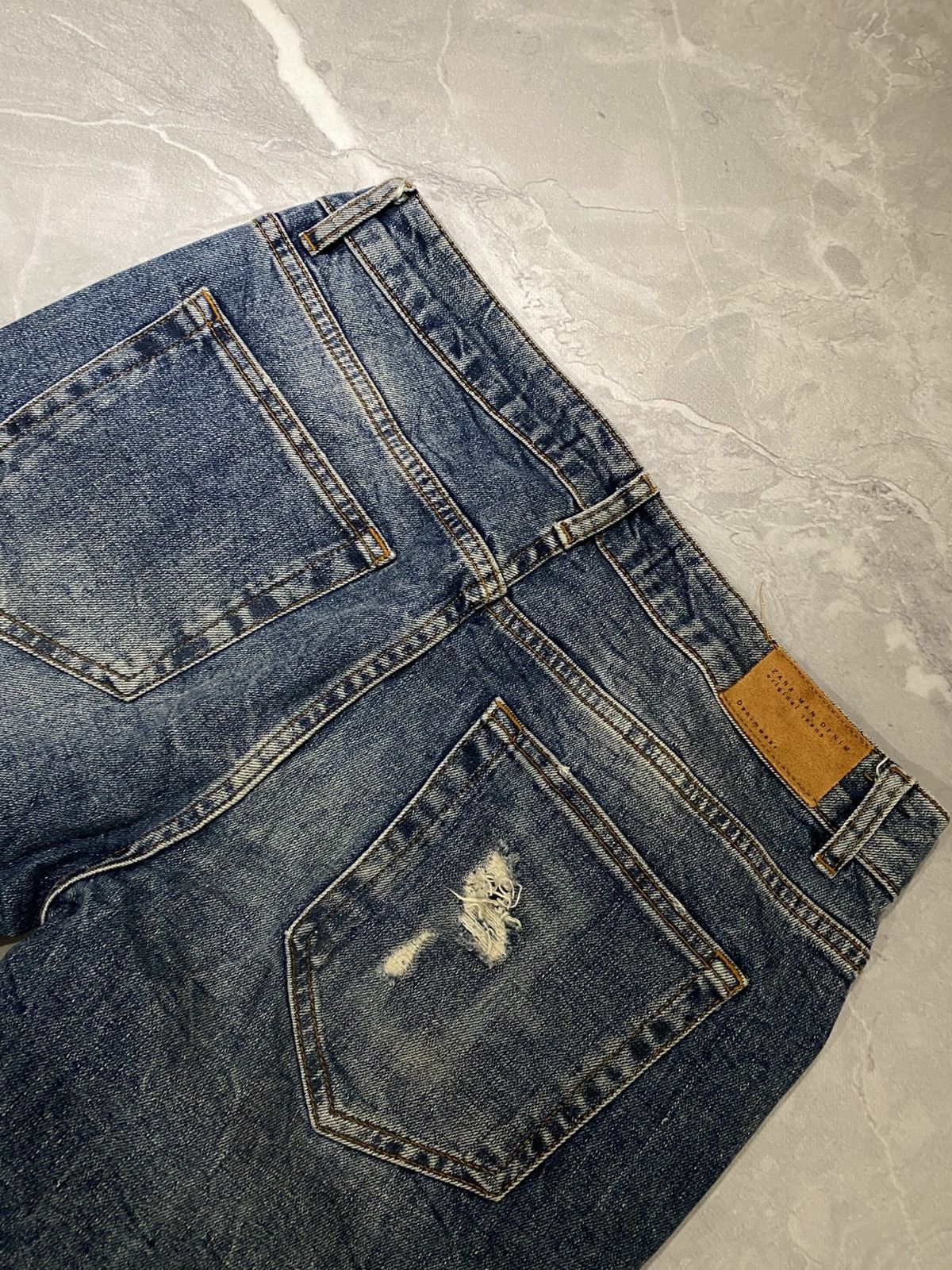 Japanese Brand RARE Archive Slim Fit Distressed Jeans with Zippers Size US 31 - 5 Thumbnail