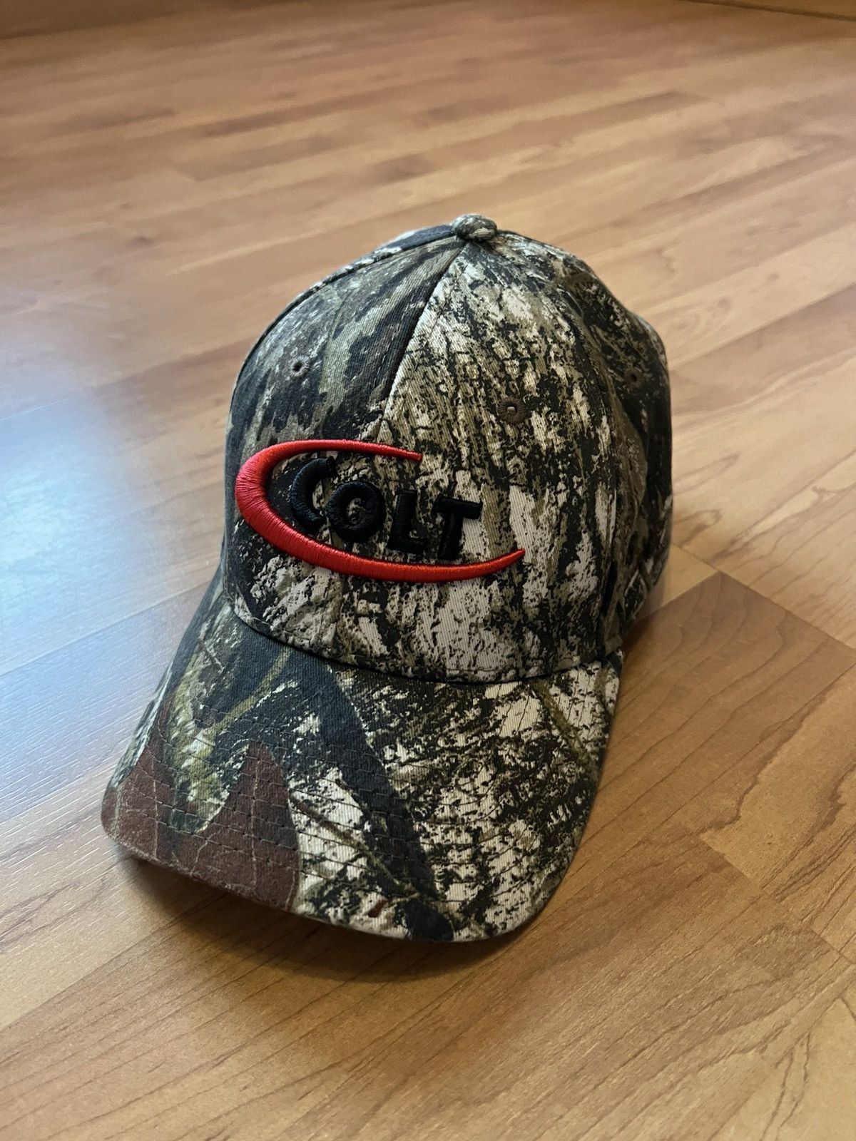 Other “COLT” vintage camo cap | OSFA ! Size ONE SIZE - 2 Thumbnail