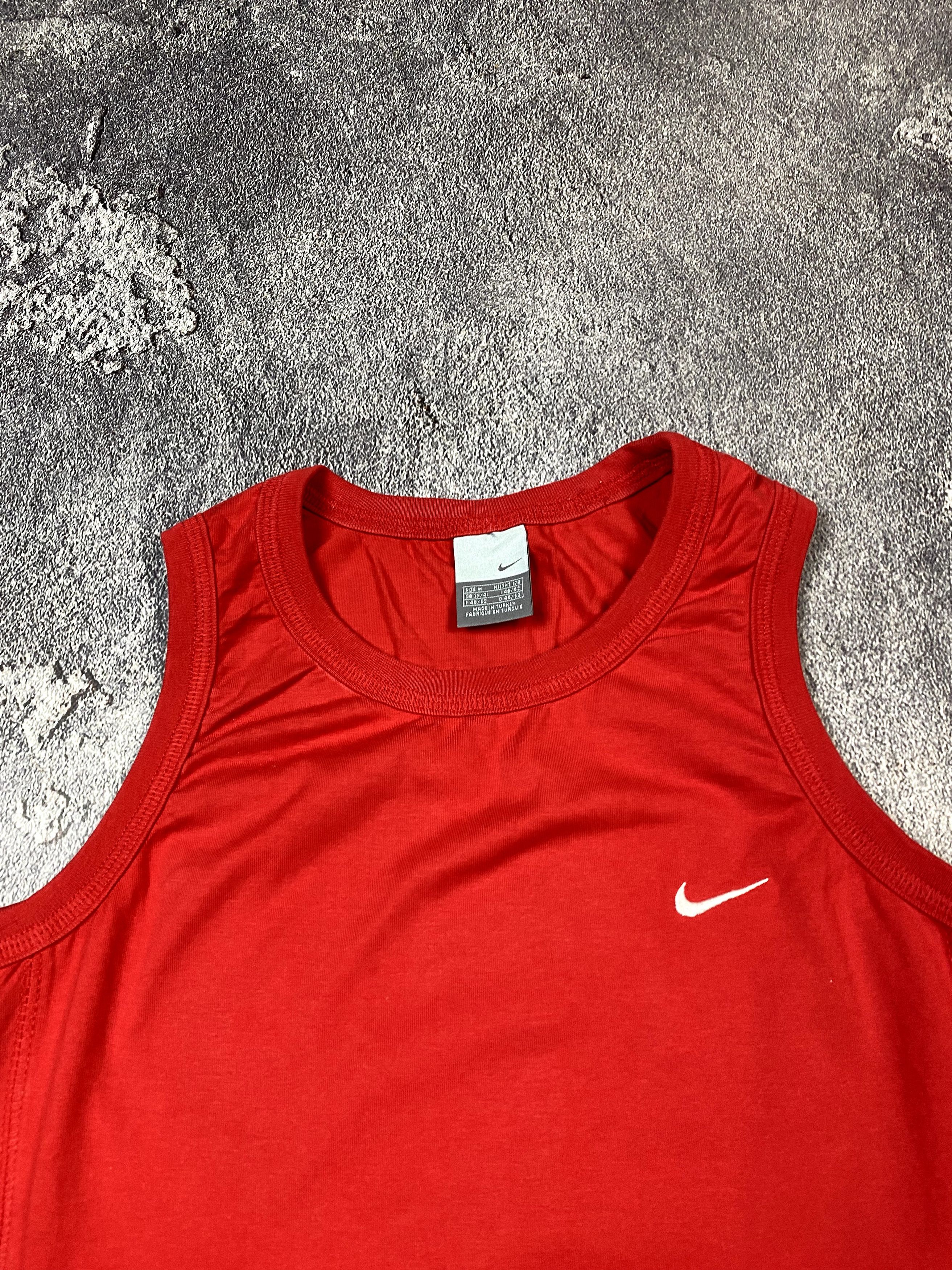 Nike × Vintage Vintage 00s Nike Red Tank Top Hype Streetwear Size US M / EU 48-50 / 2 - 3 Thumbnail