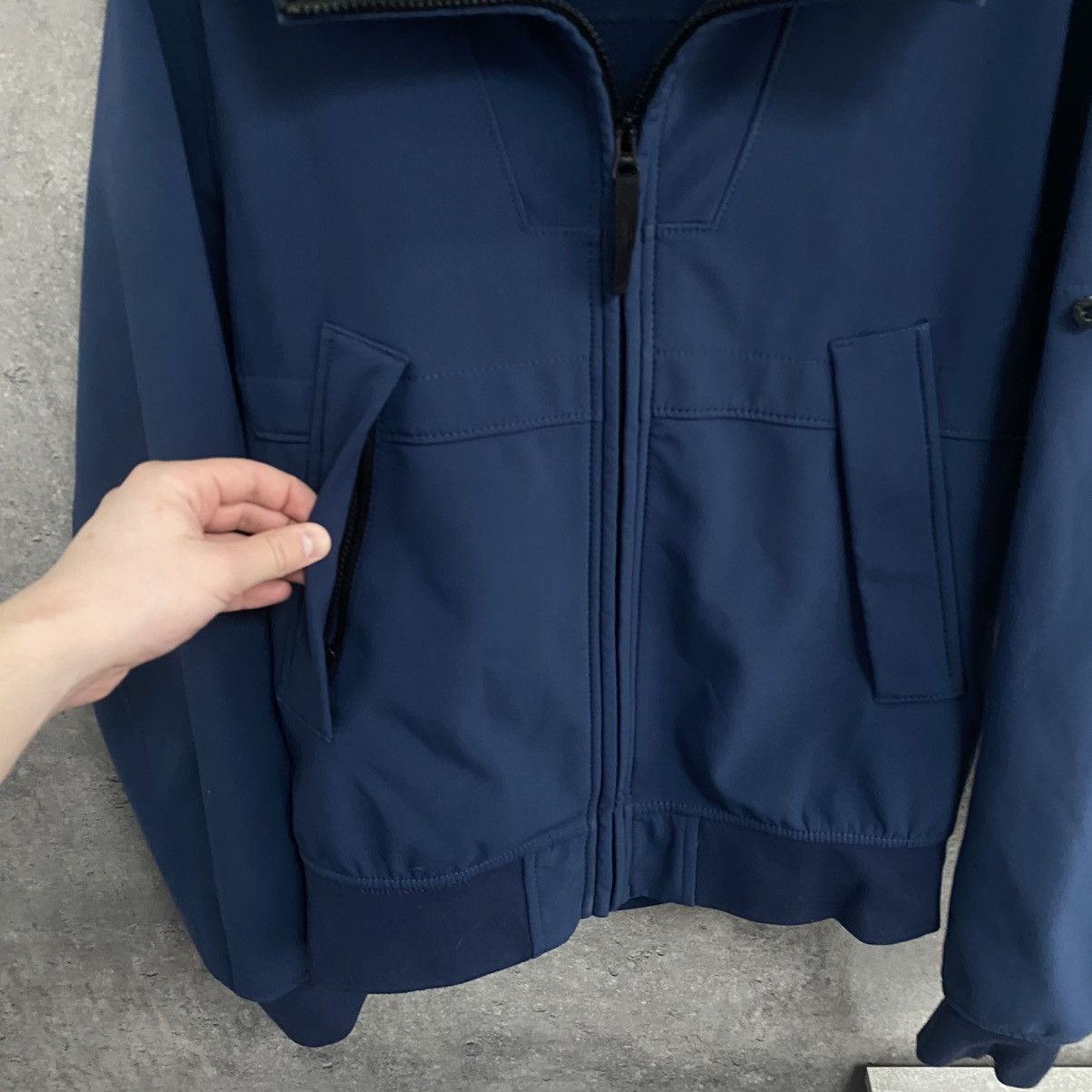 Stone Island Vintage Stone Island Soft Shell-R Hooded Jacket Size US M / EU 48-50 / 2 - 11 Thumbnail