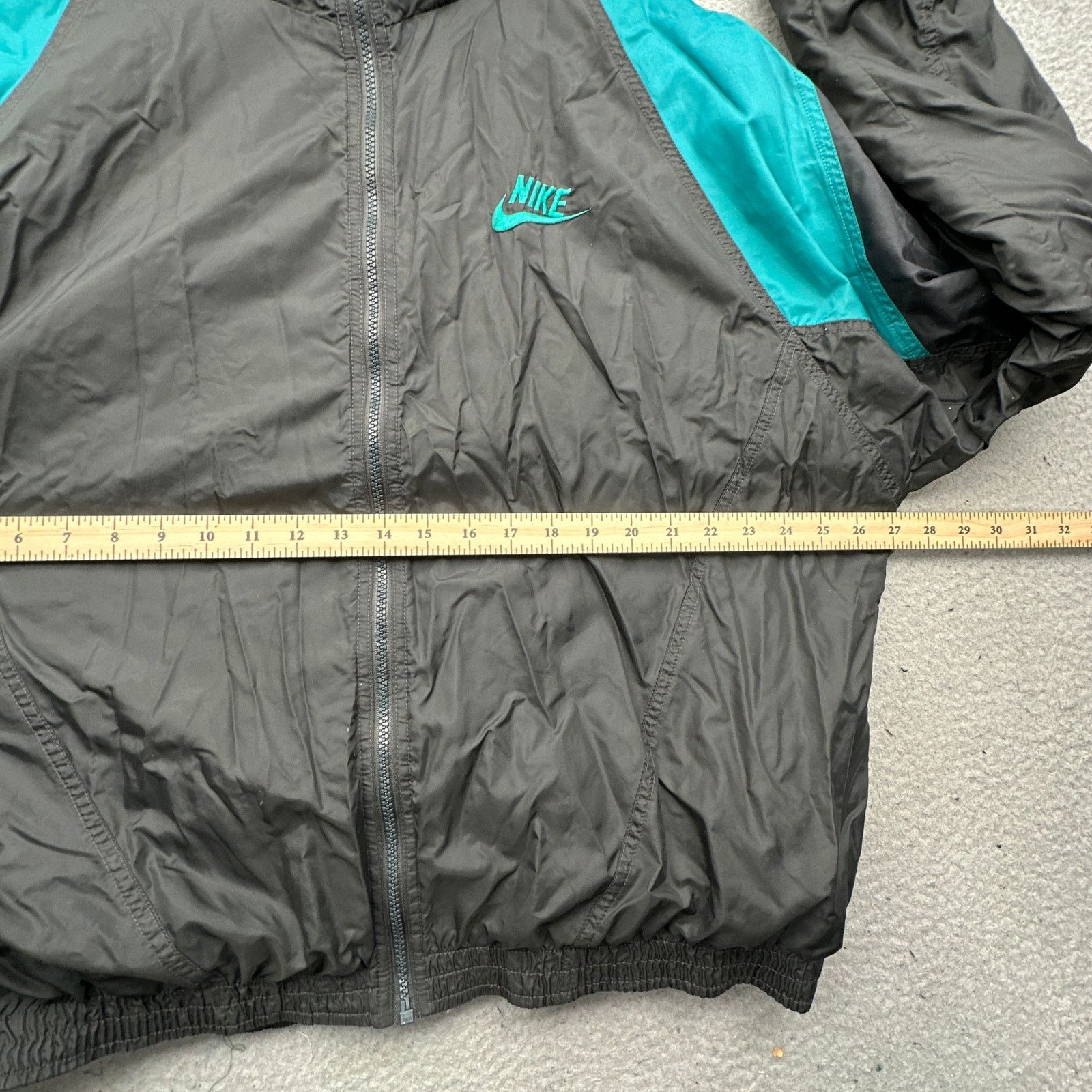 Nike Vintage Nike Teal Black Full Zip Windbreaker Jacket Large Size US L / EU 52-54 / 3 - 5 Thumbnail