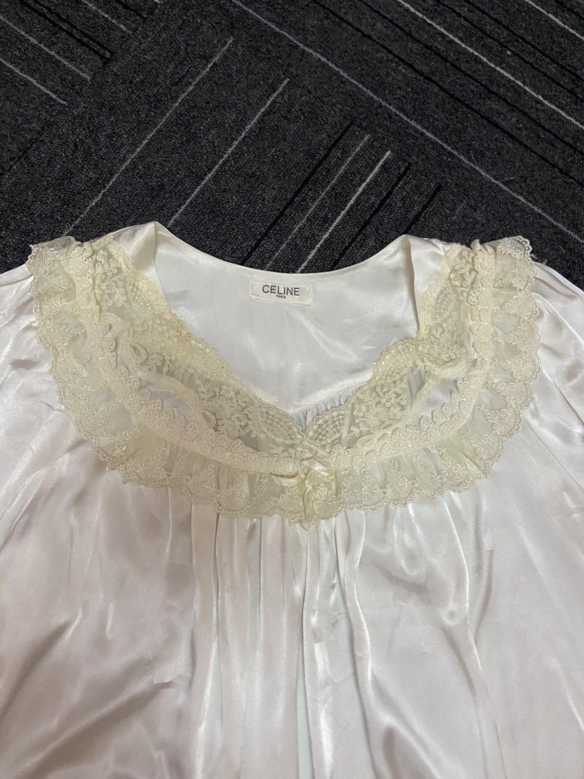 Celine × Vintage Vintage CELINE nightgown lace collar Size ONE SIZE - 2 Thumbnail