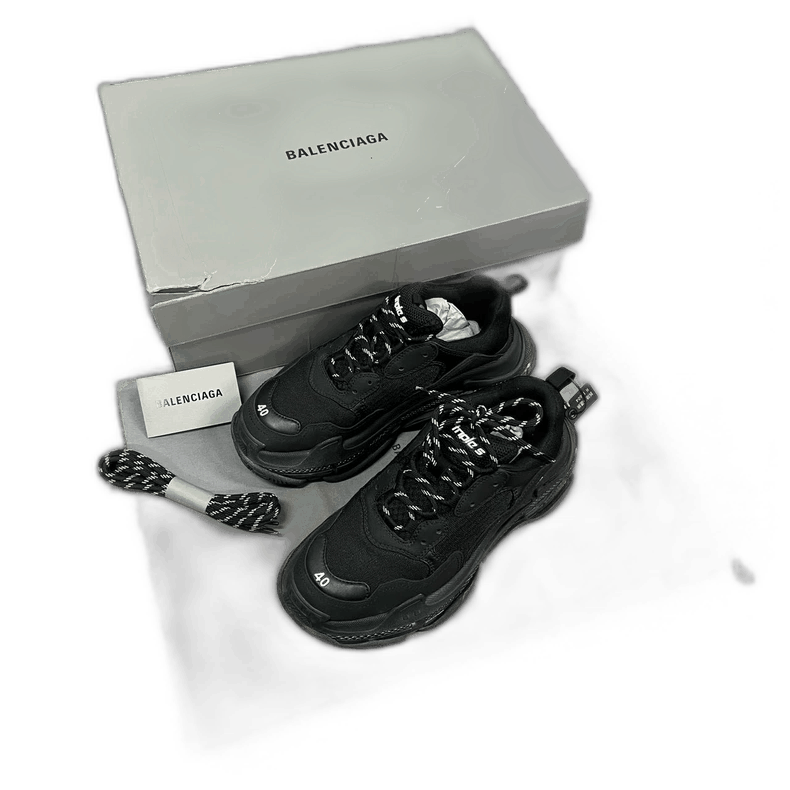 Balenciaga Balenciaga Triple S Sneakers Black Size 40 Size US 7 / EU 40 - 1 Thumbnail