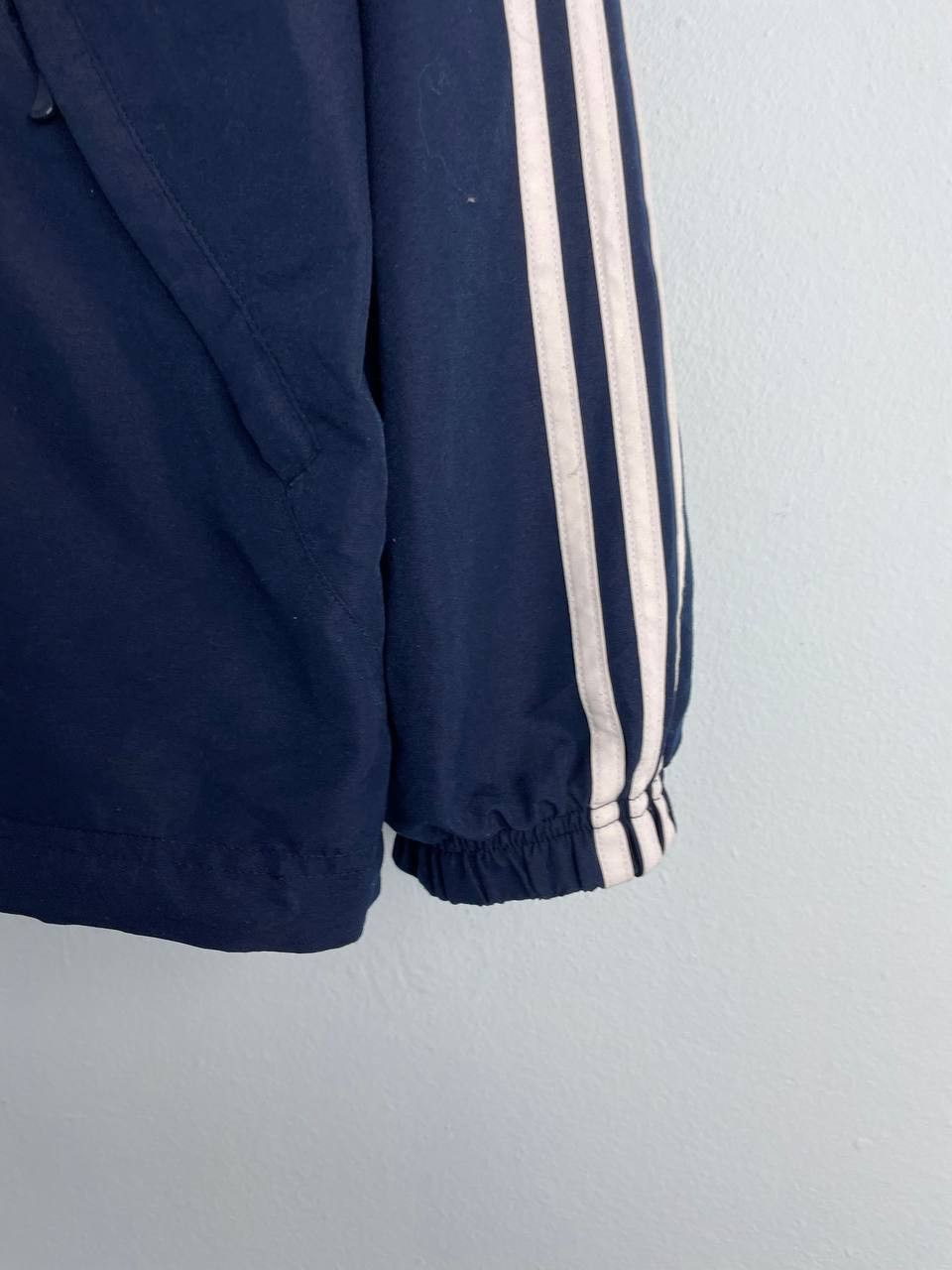 Adidas × Chelsea Soccer Adidas x FC Chelsea Vintage Men’s Full Zip Size US L / EU 52-54 / 3 - 7 Thumbnail