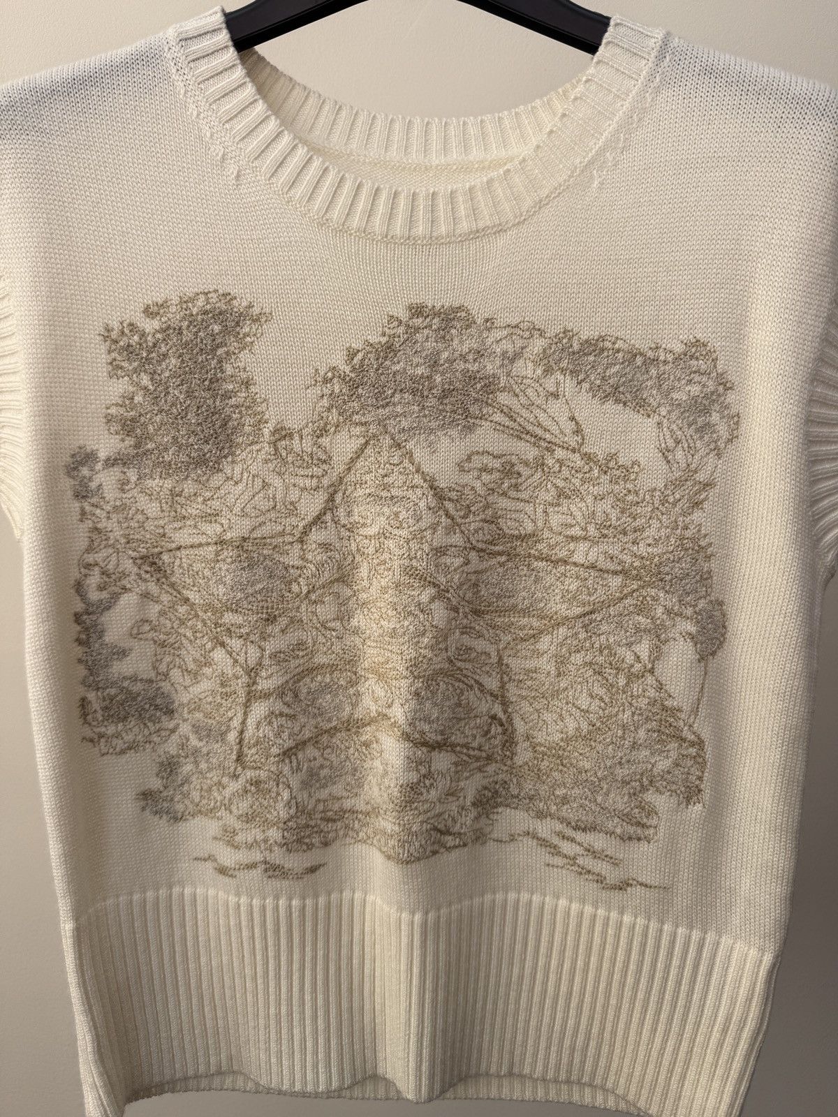 Dior Christian Dior Luxury Knit Vest Bee Embroidery Cream Womens Size S / US 4 / IT 40 - 5 Thumbnail