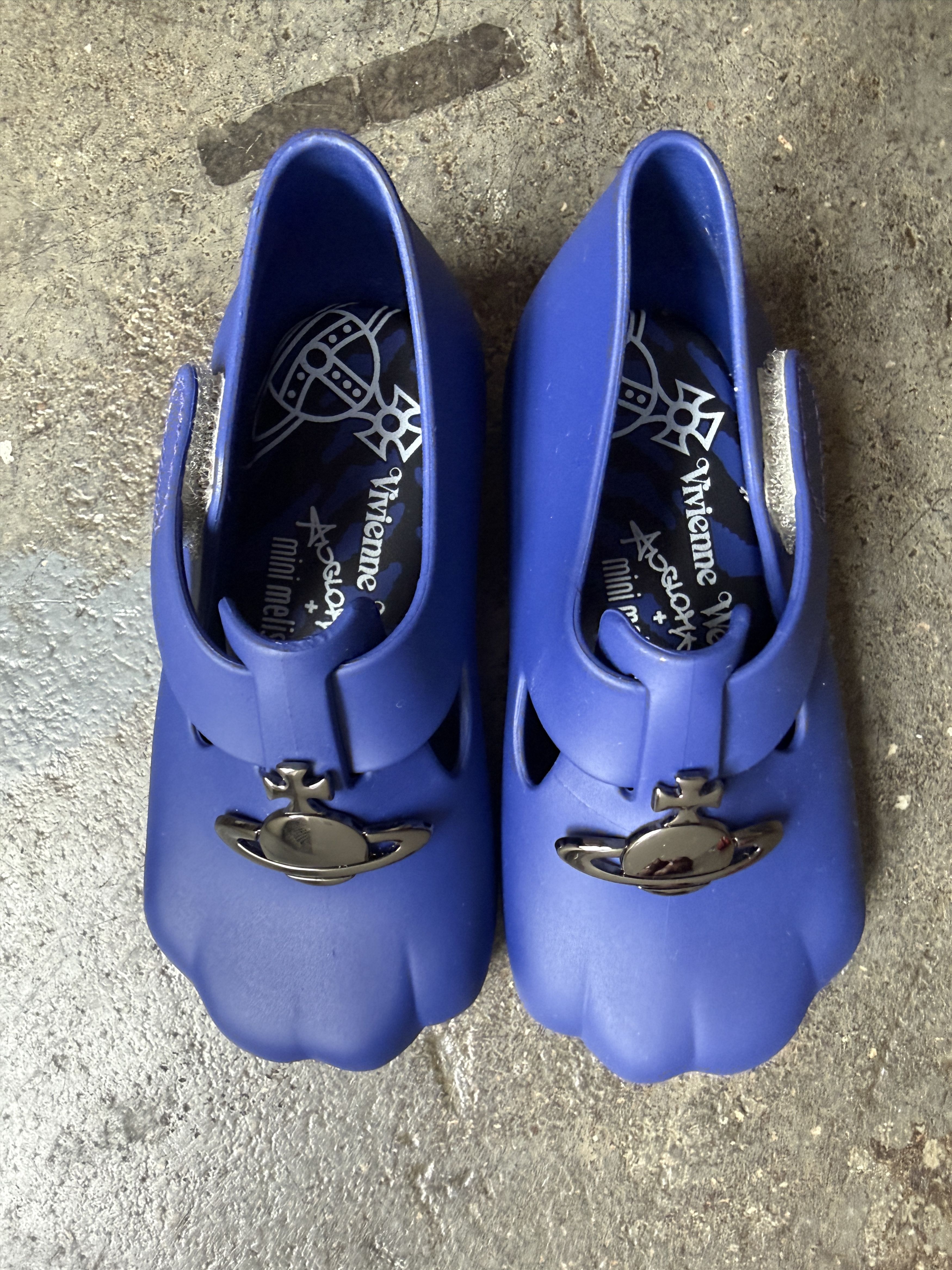 Vivienne Westwood 1/1 Sample Adjustable Melissa Kid Shoe w/ Metal orb Size US 6 / EU 39 - 2 Thumbnail
